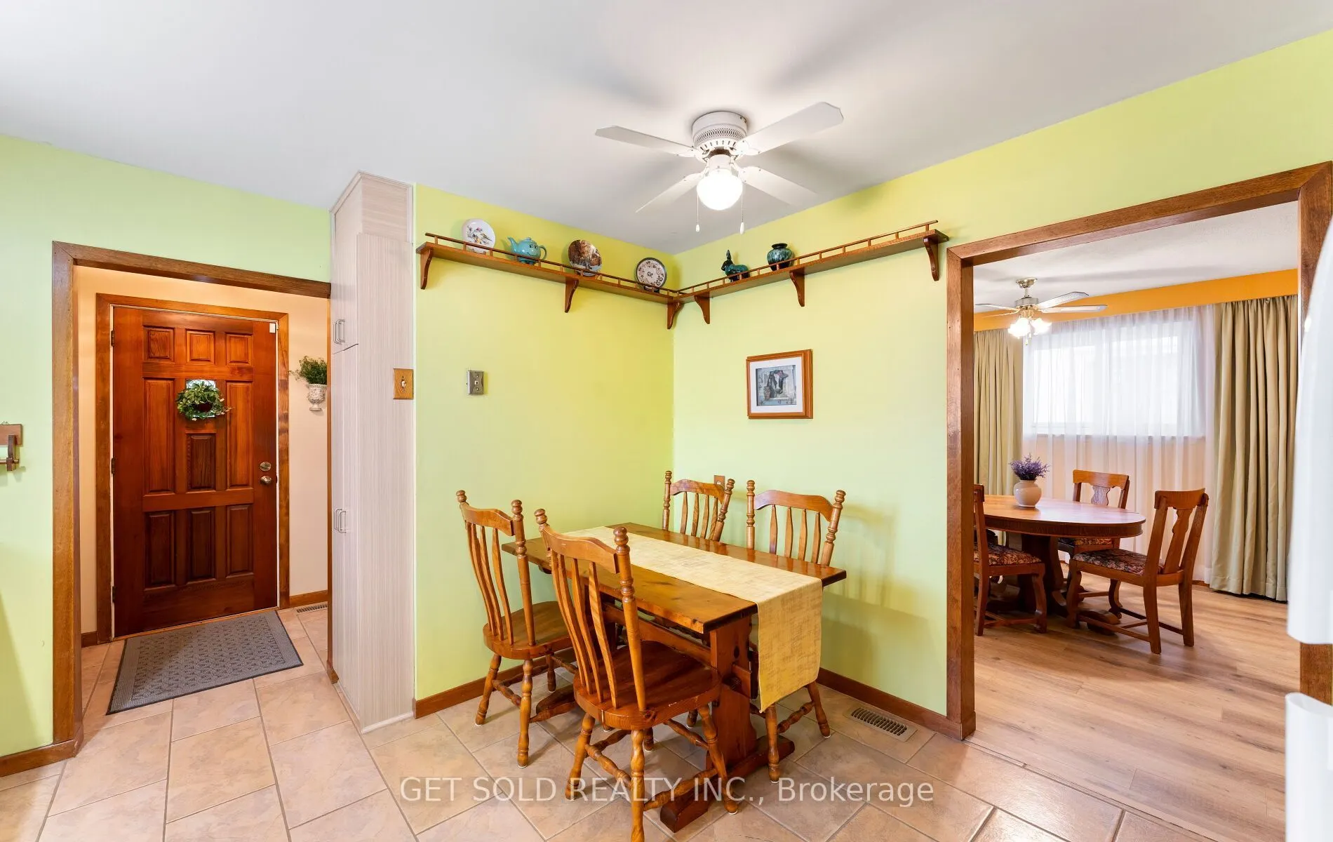 22 Almayo Crescent