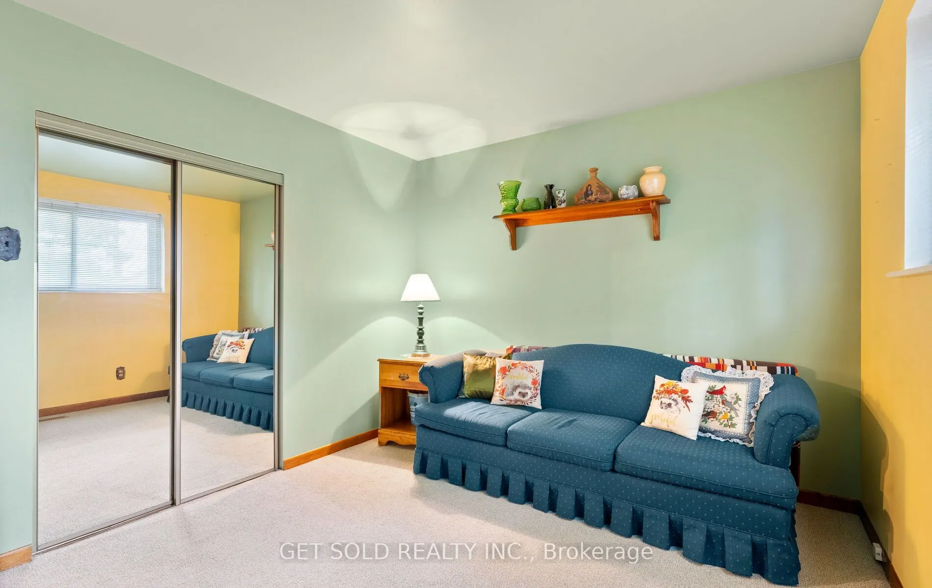 22 Almayo Crescent