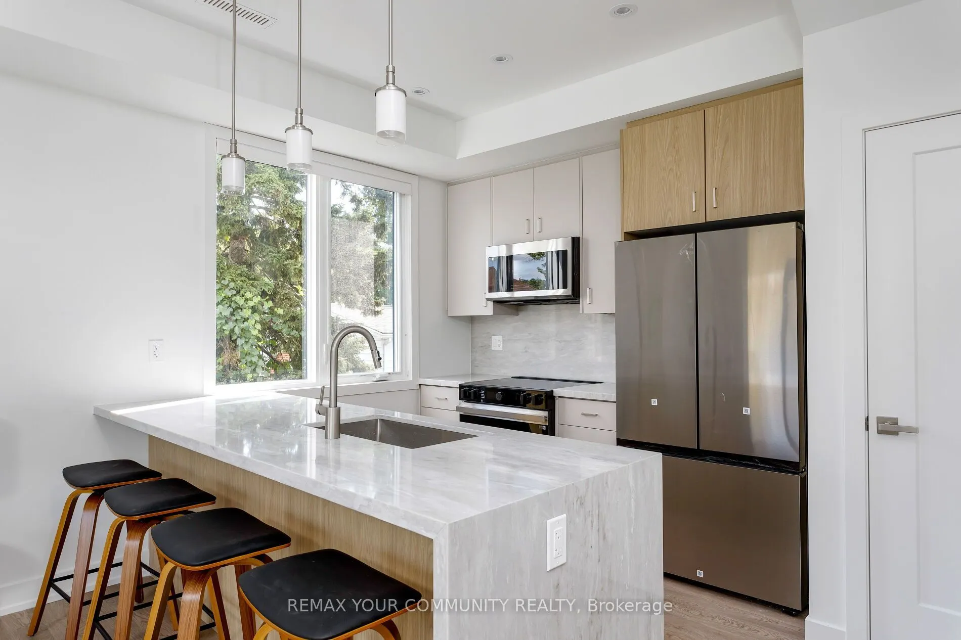 103 Cavell Avenue #2
