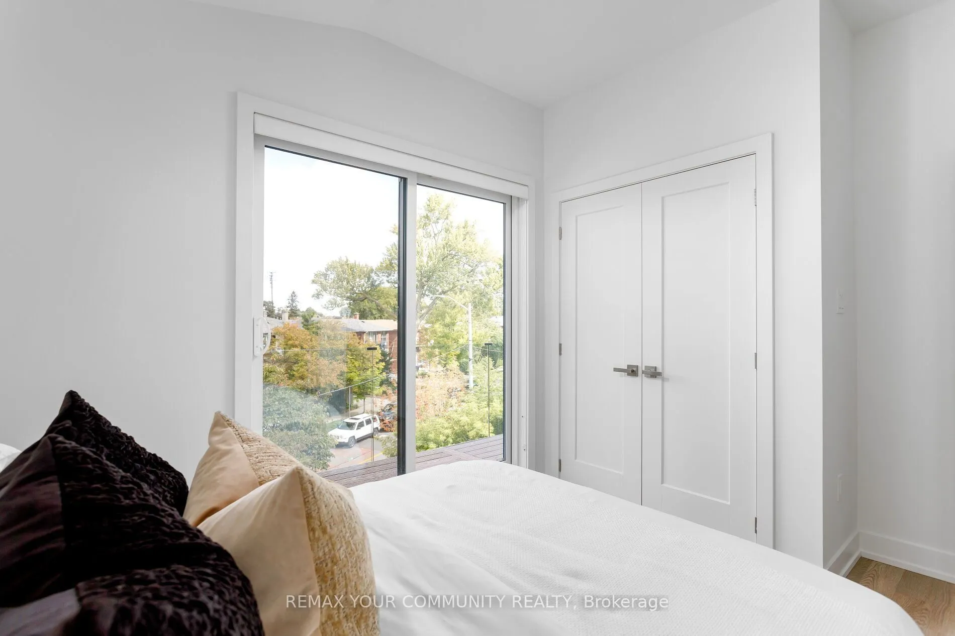103 Cavell Avenue #2