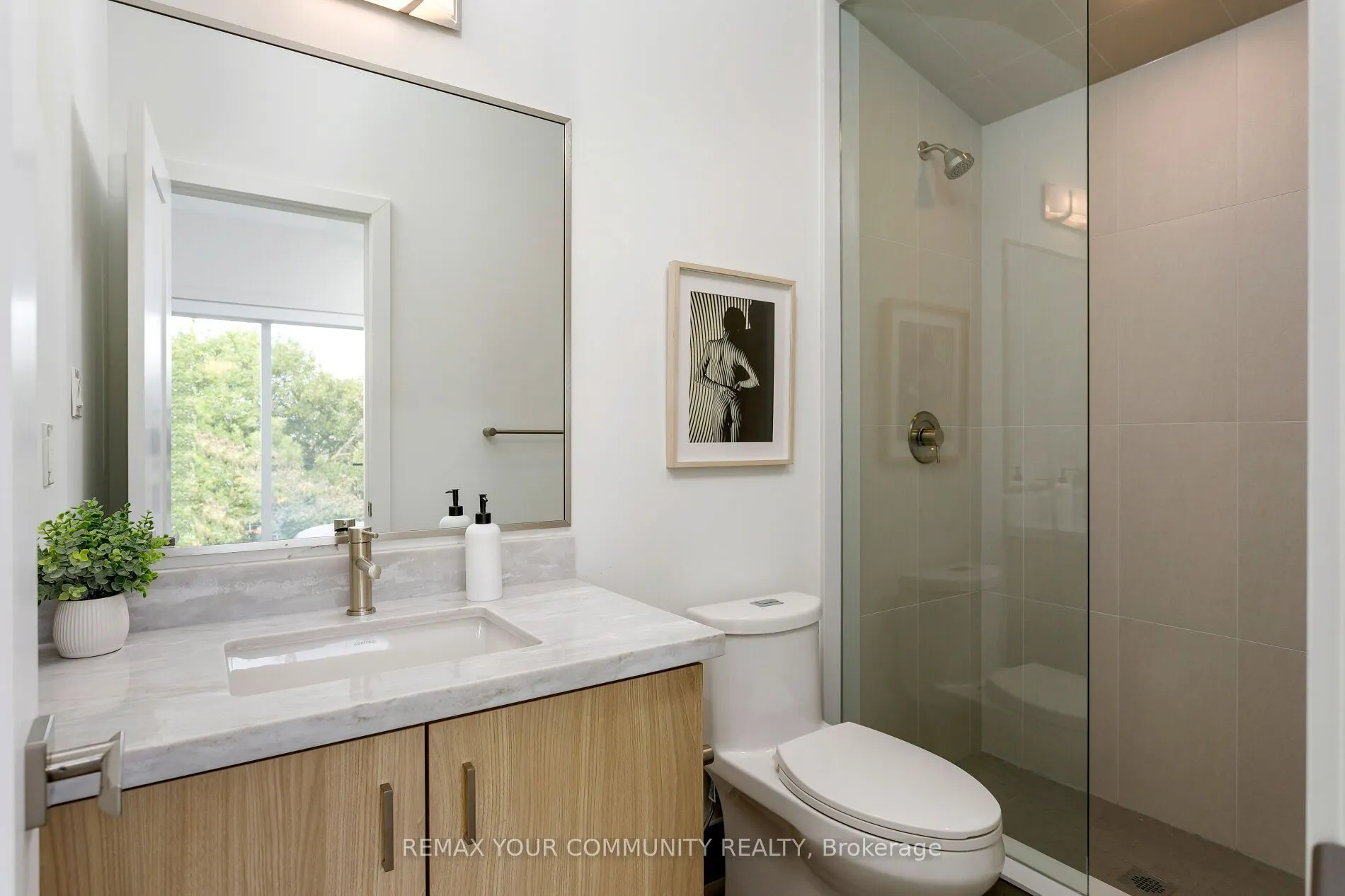 103 Cavell Avenue #2