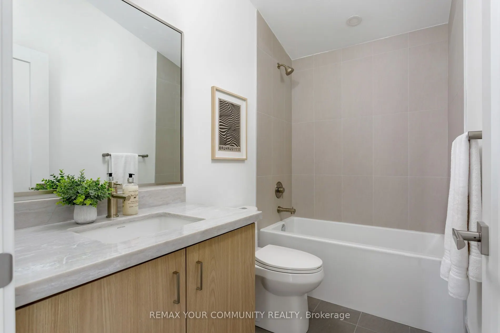 103 Cavell Avenue #2