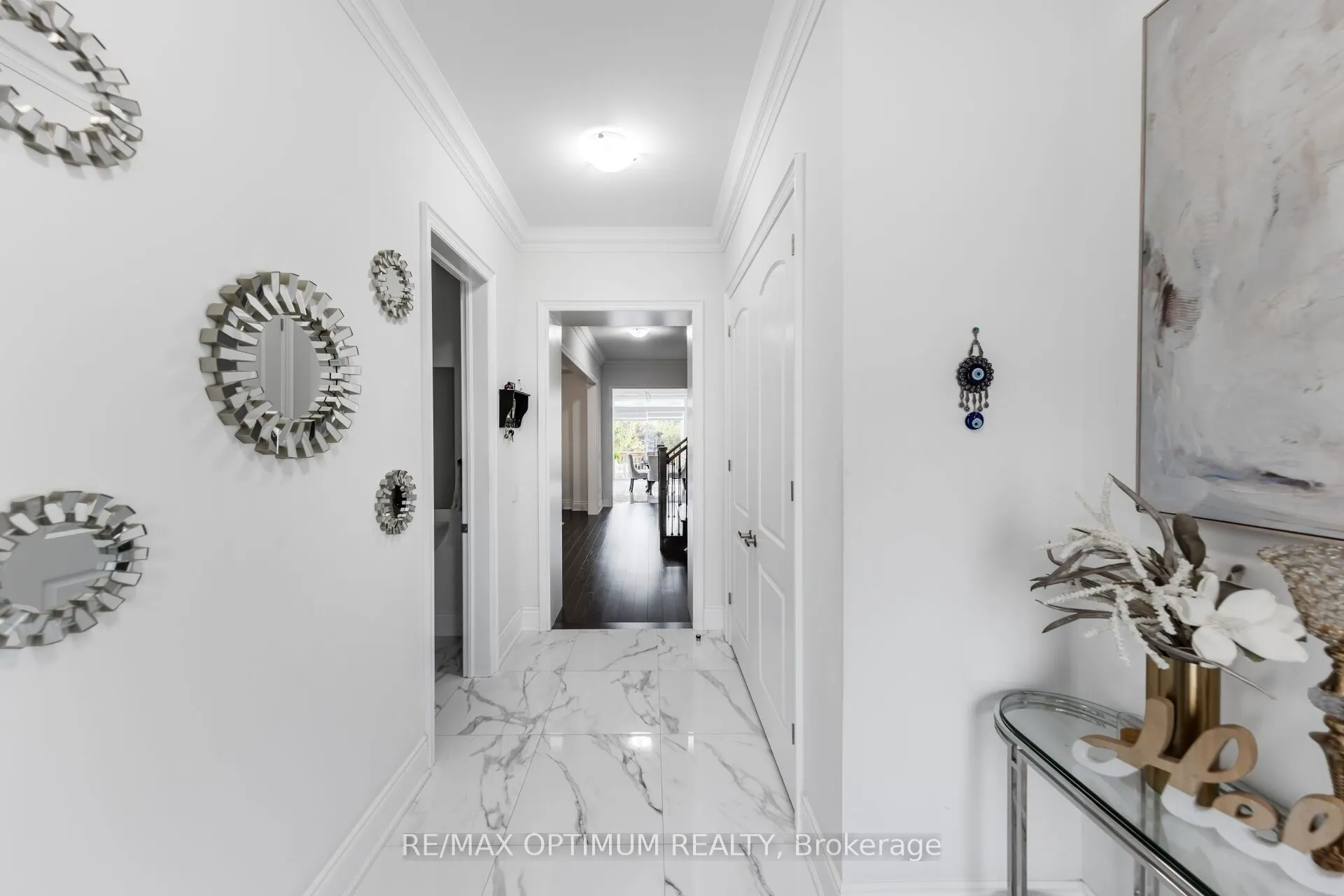 91 Raspberry Ridge Avenue