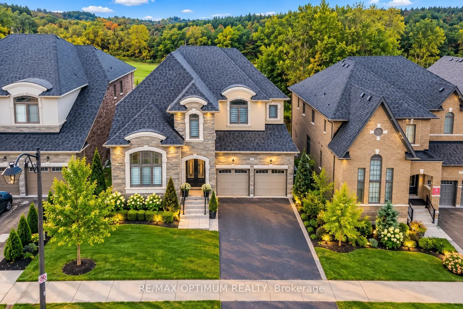 91 Raspberry Ridge Avenue