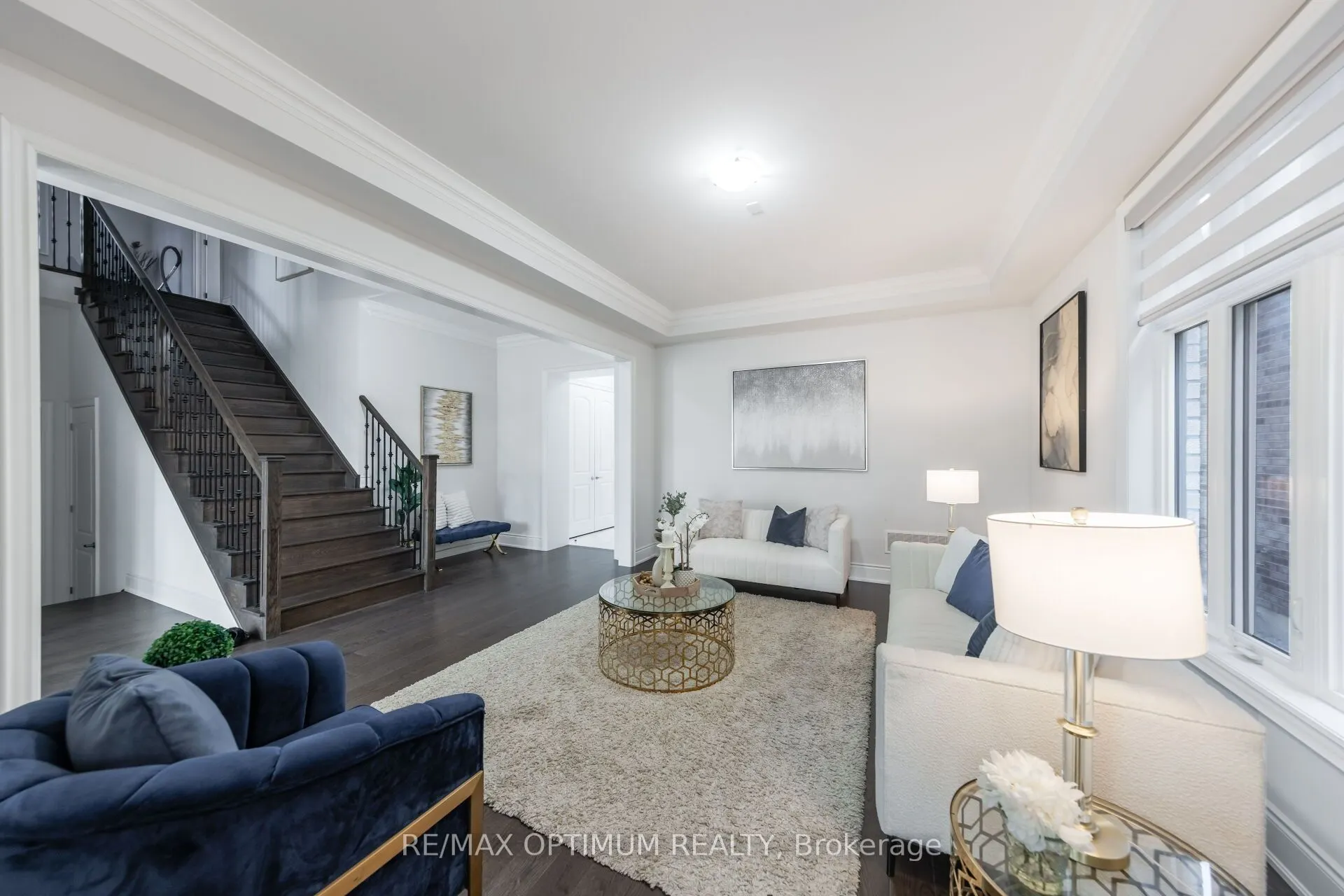 91 Raspberry Ridge Avenue