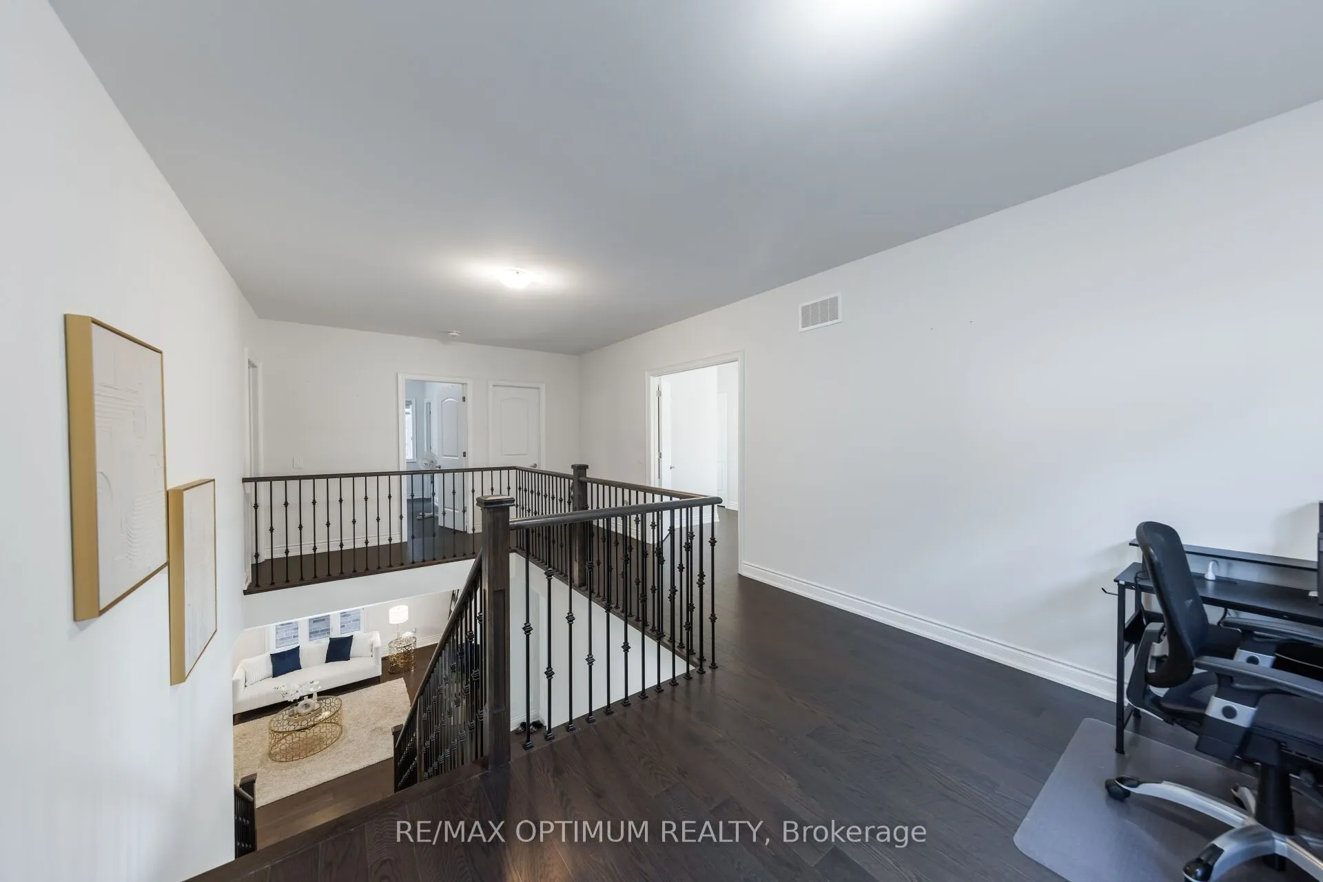 91 Raspberry Ridge Avenue