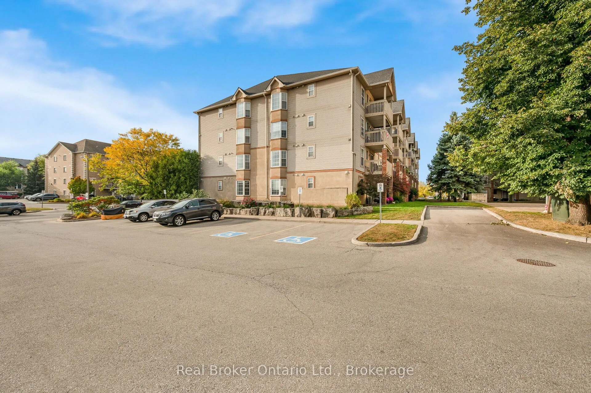 4015 KILMER Drive #204
