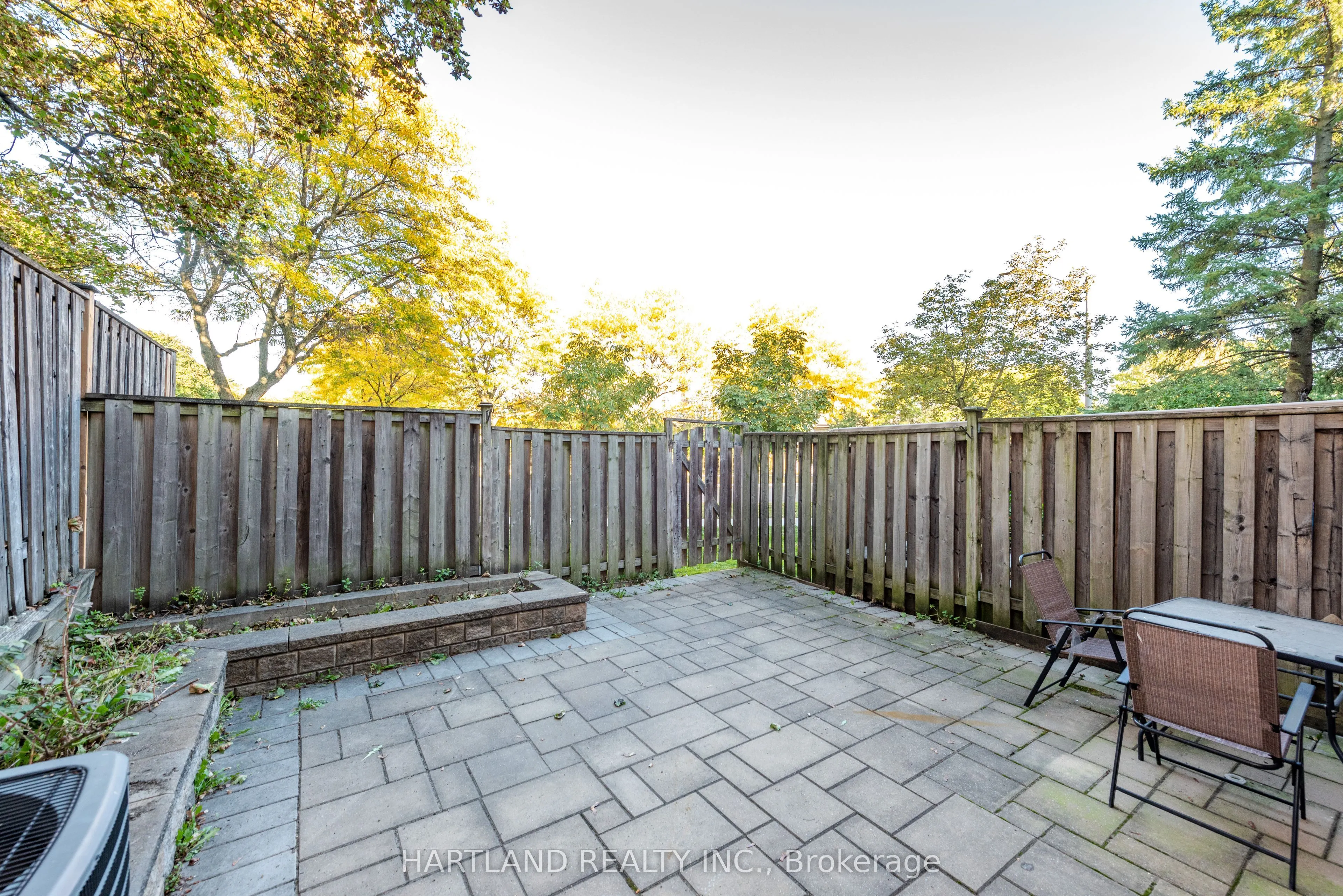 405 Hyacinthe Boulevard #50