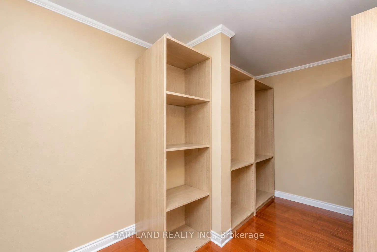 405 Hyacinthe Boulevard #50