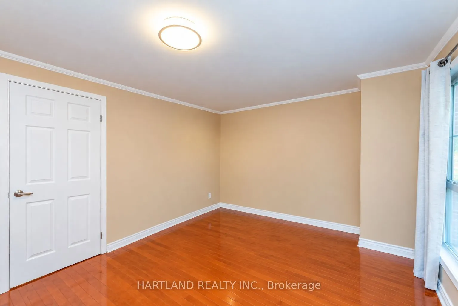 405 Hyacinthe Boulevard #50