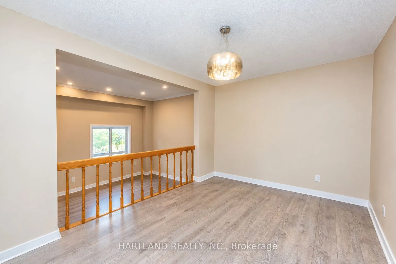 405 Hyacinthe Boulevard #50