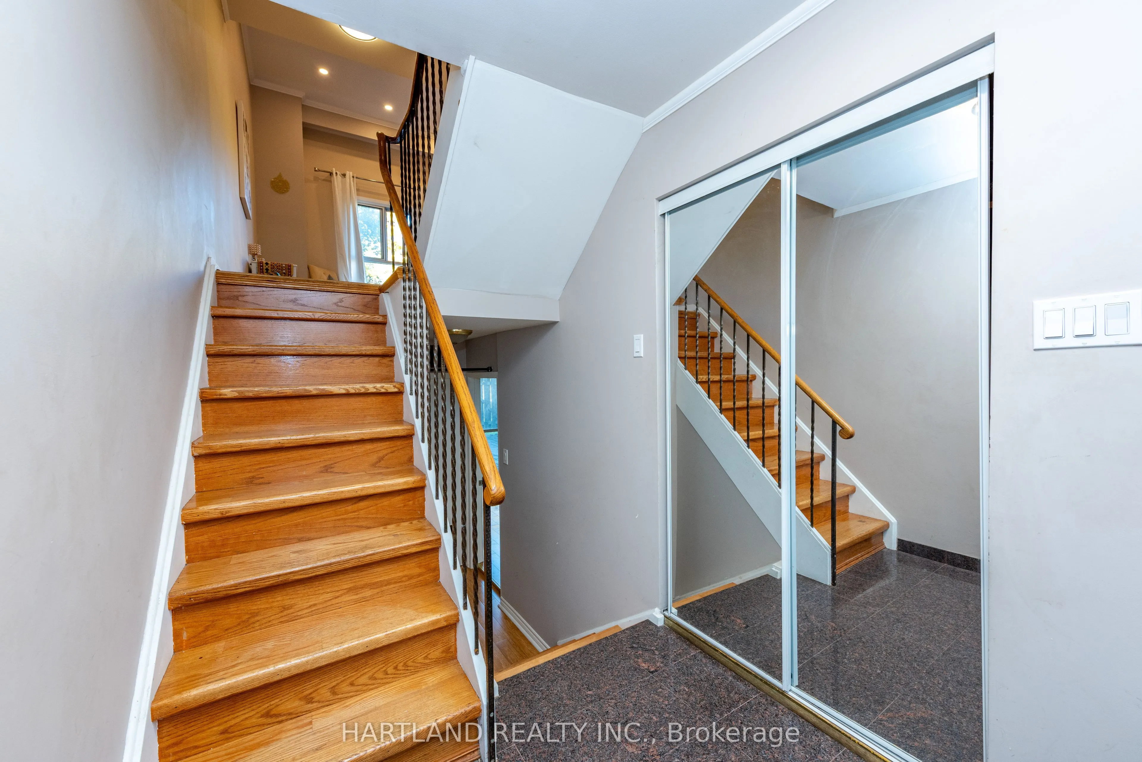 405 Hyacinthe Boulevard #50
