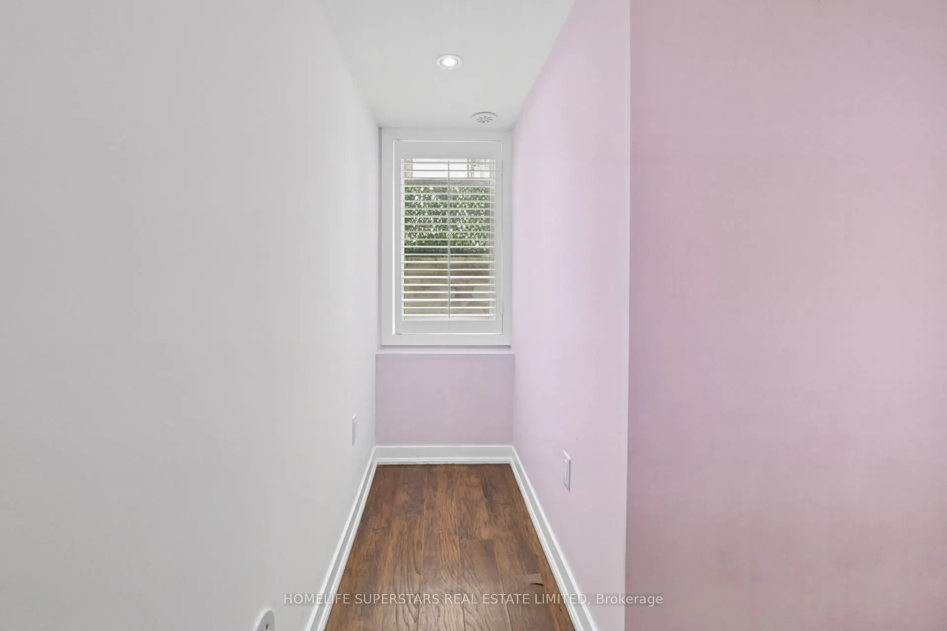 8 Drummond Street #413