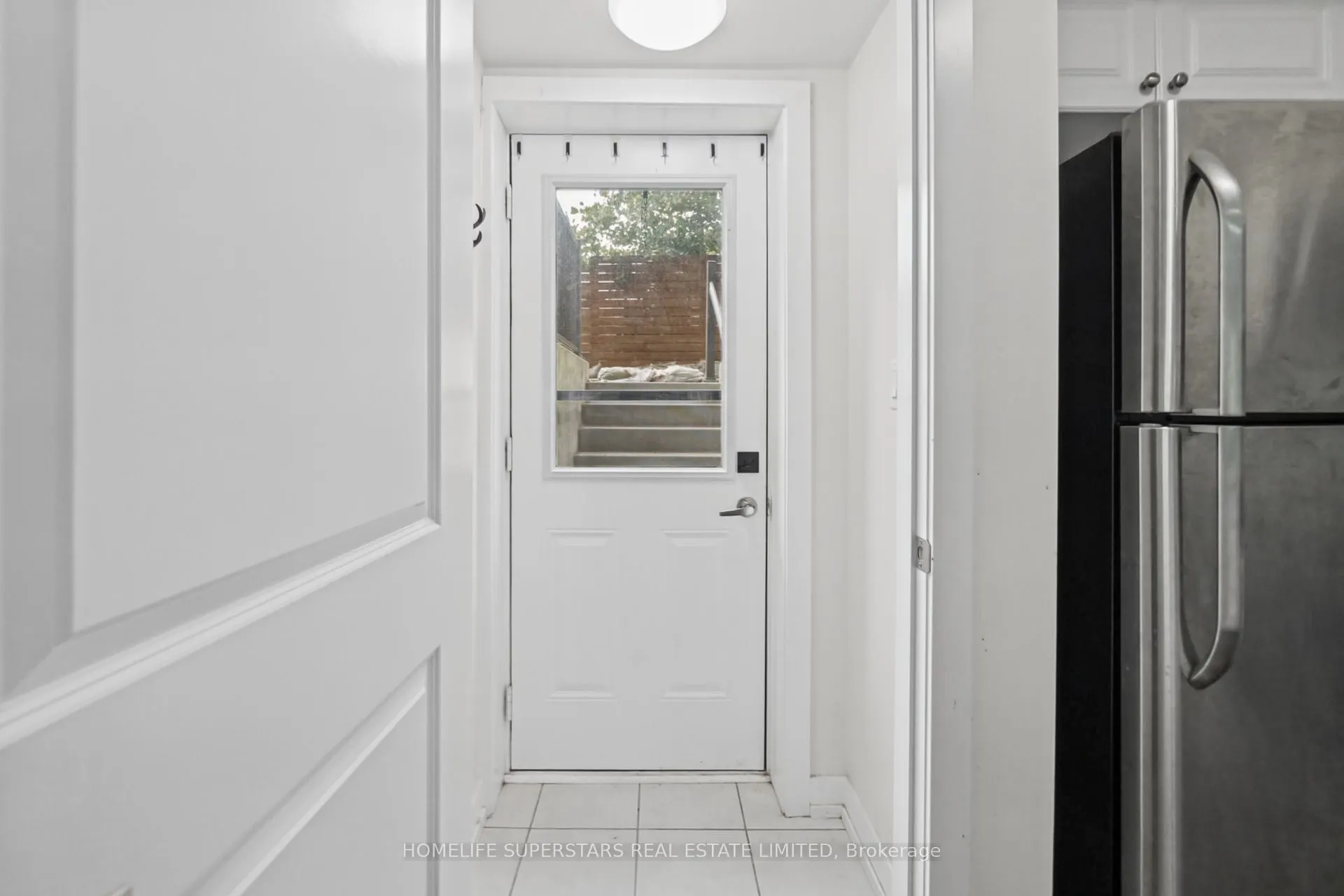 8 Drummond Street #413