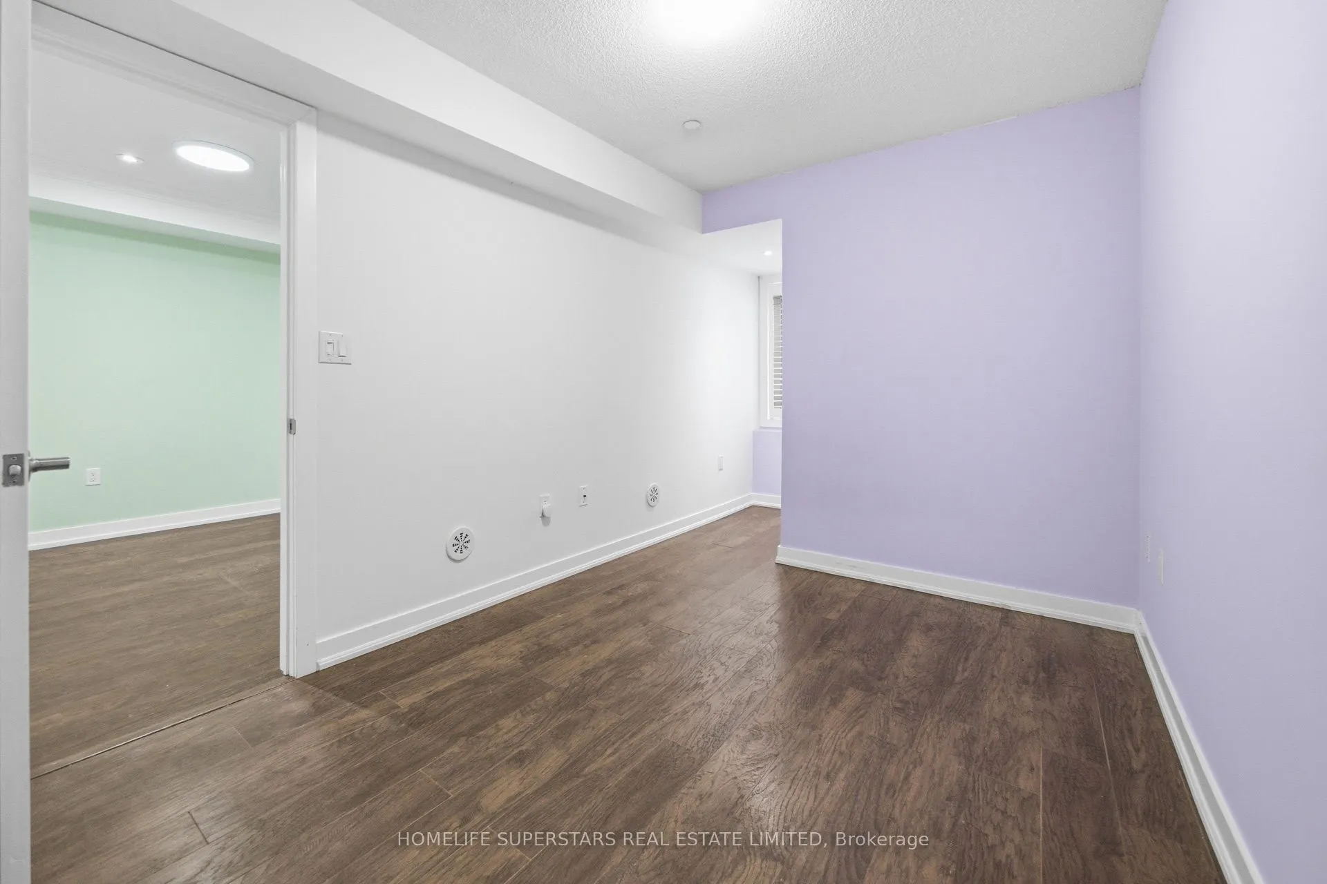 8 Drummond Street #413