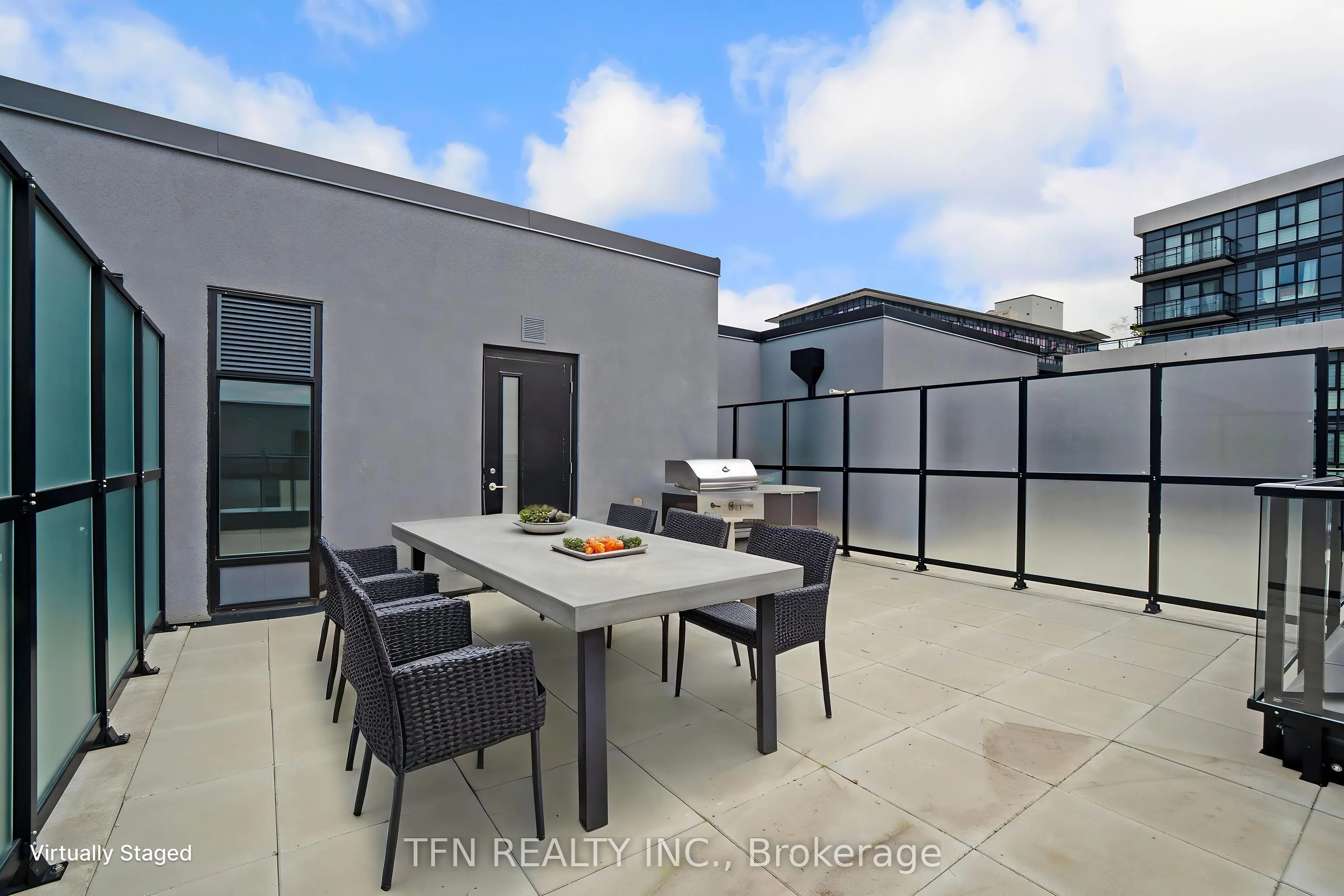 3020 Trailside Drive #127