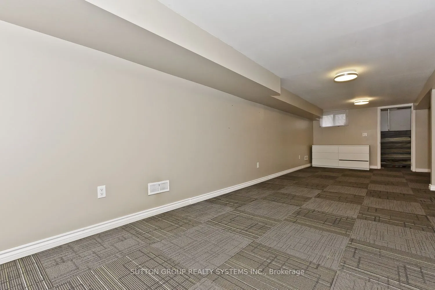 14 Lake Shore Drive