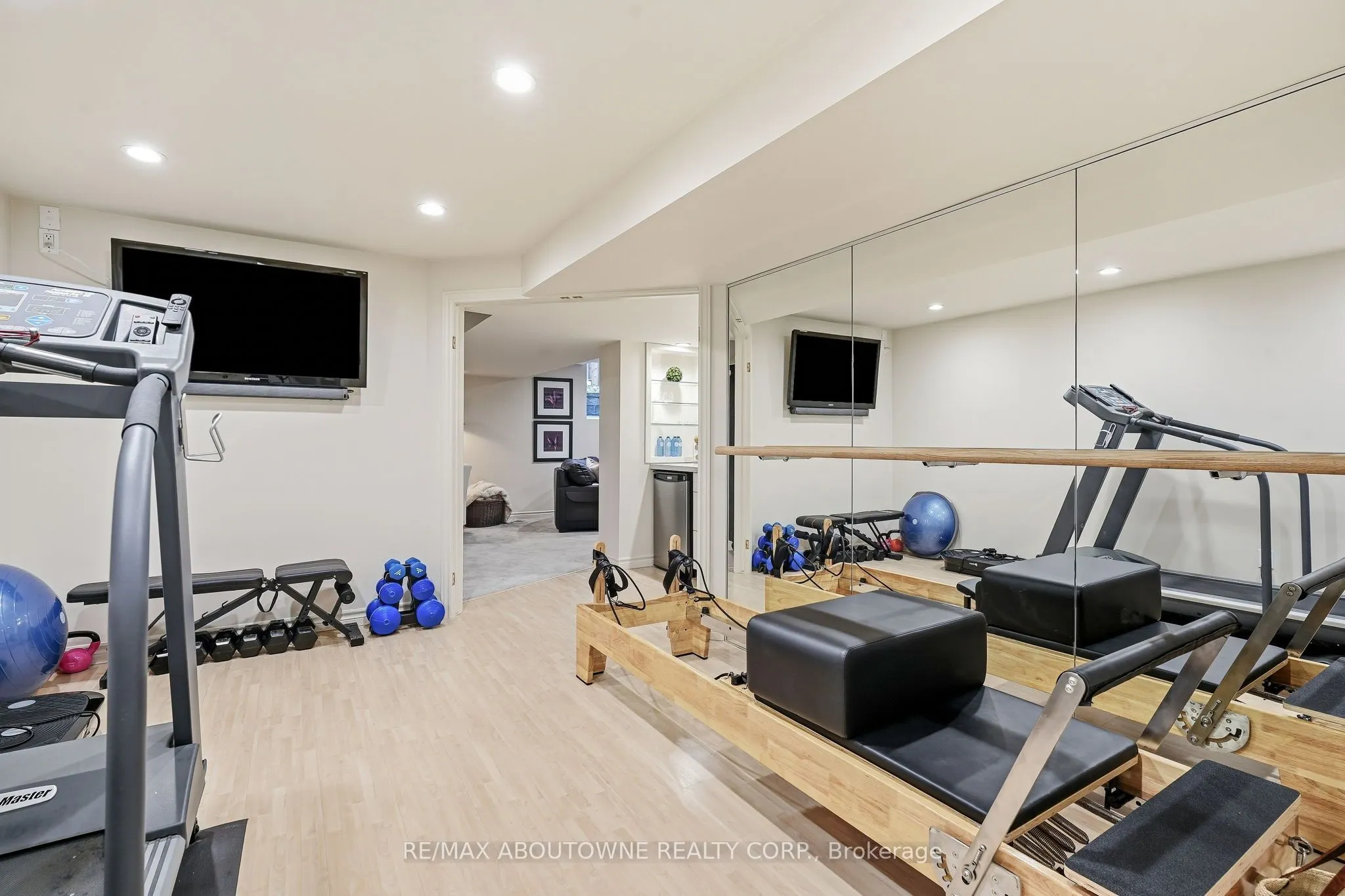 2747 Teak Crescent
