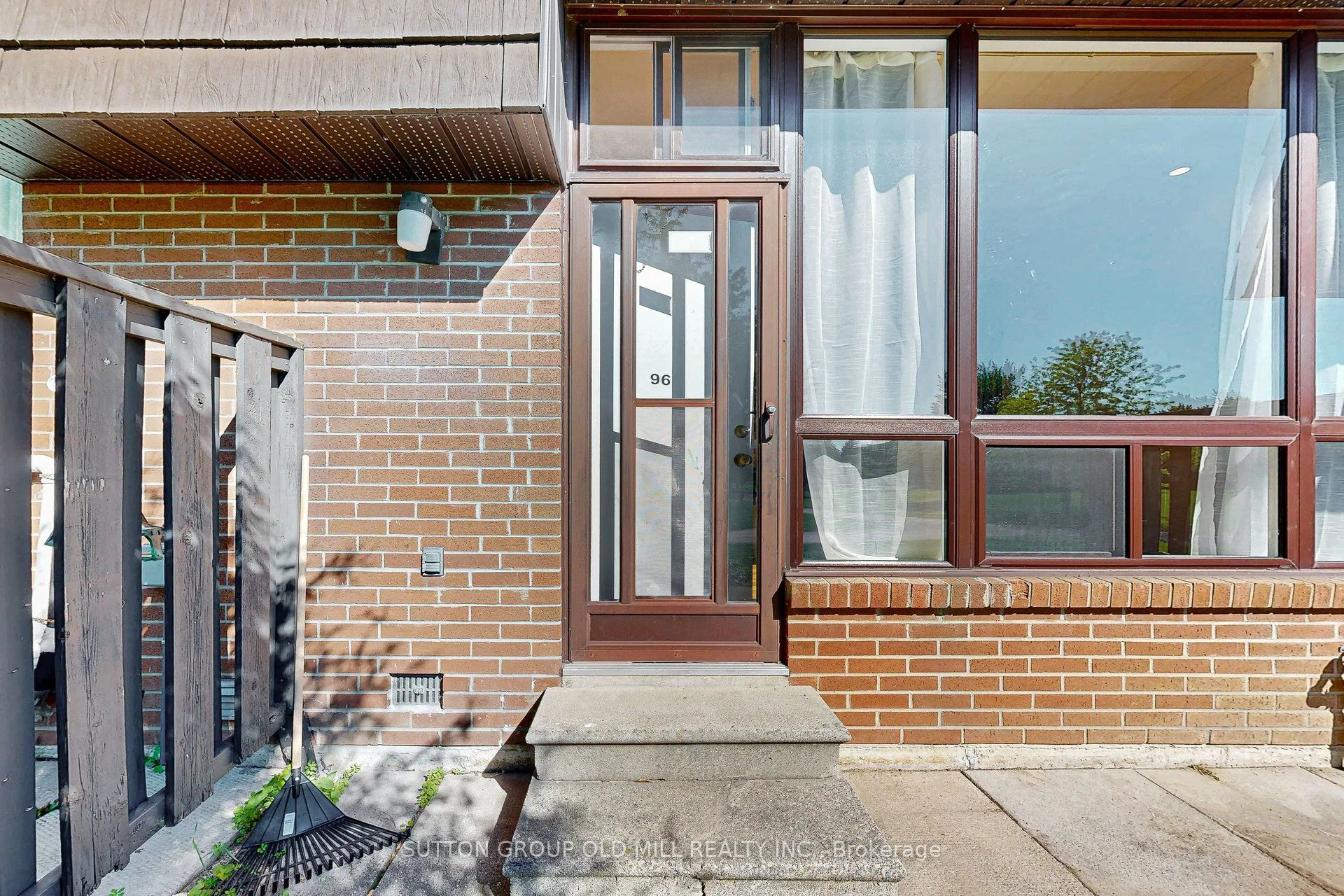 96 Darras Court #76