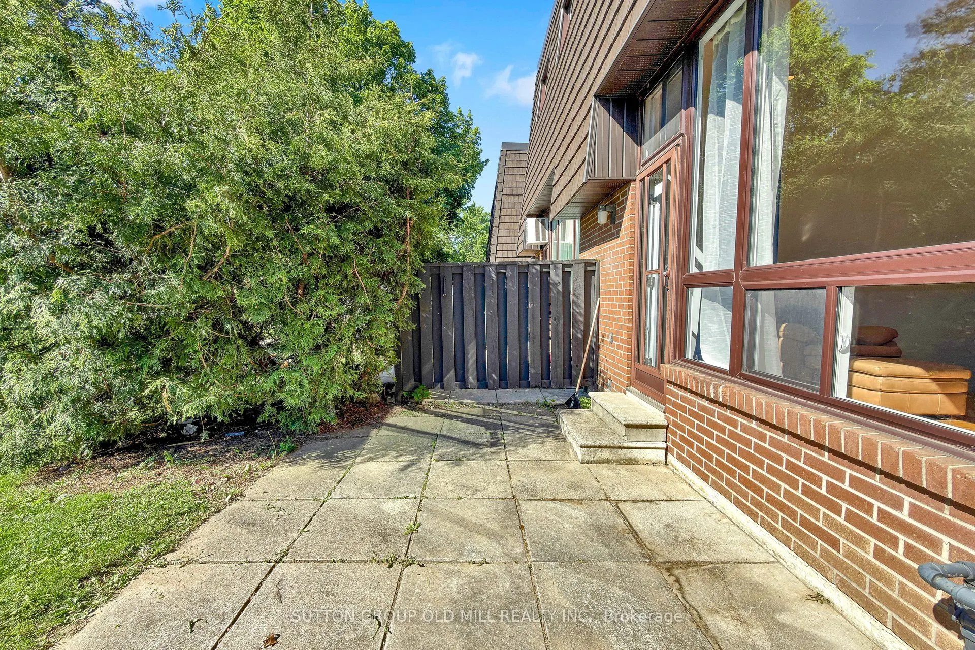 96 Darras Court #76