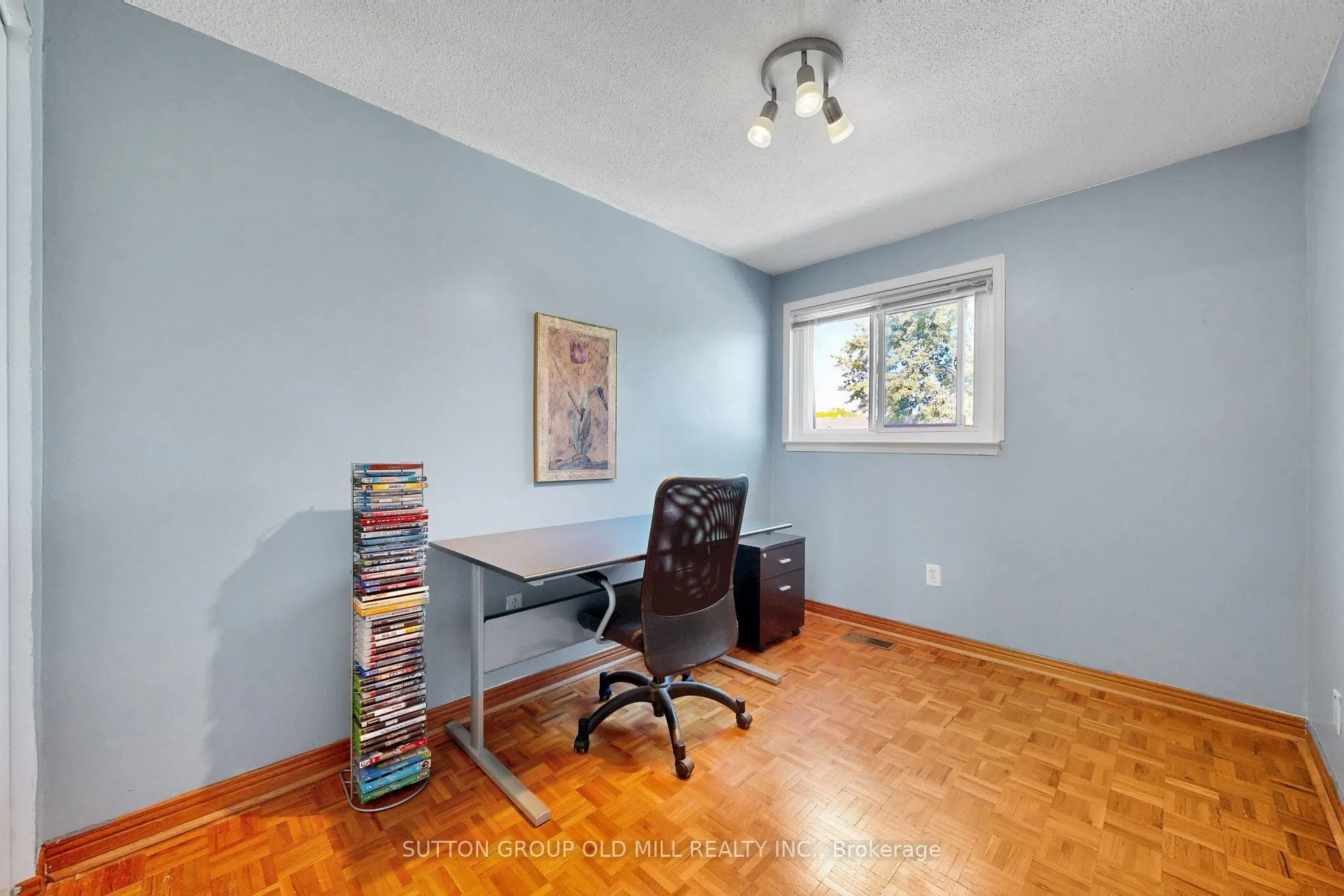 96 Darras Court #76