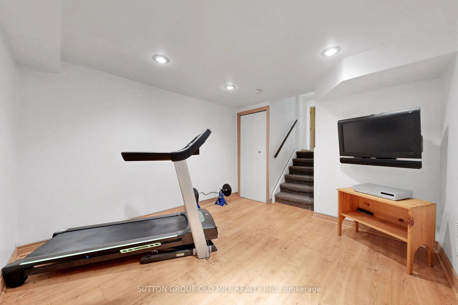 96 Darras Court #76