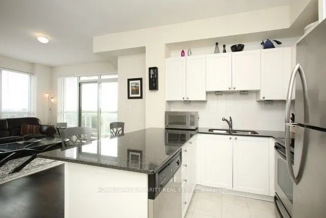 3865 Lake Shore Boulevard W #1109