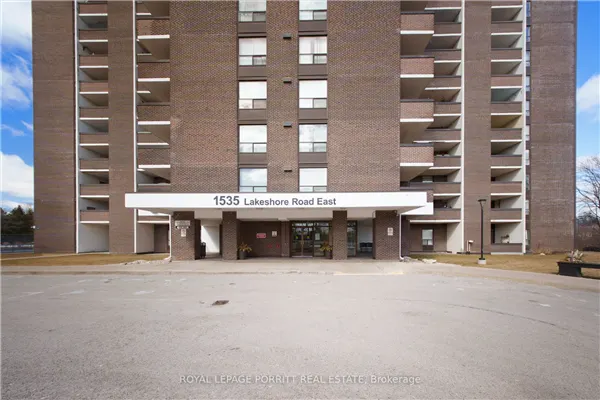 1535 Lakeshore Road E