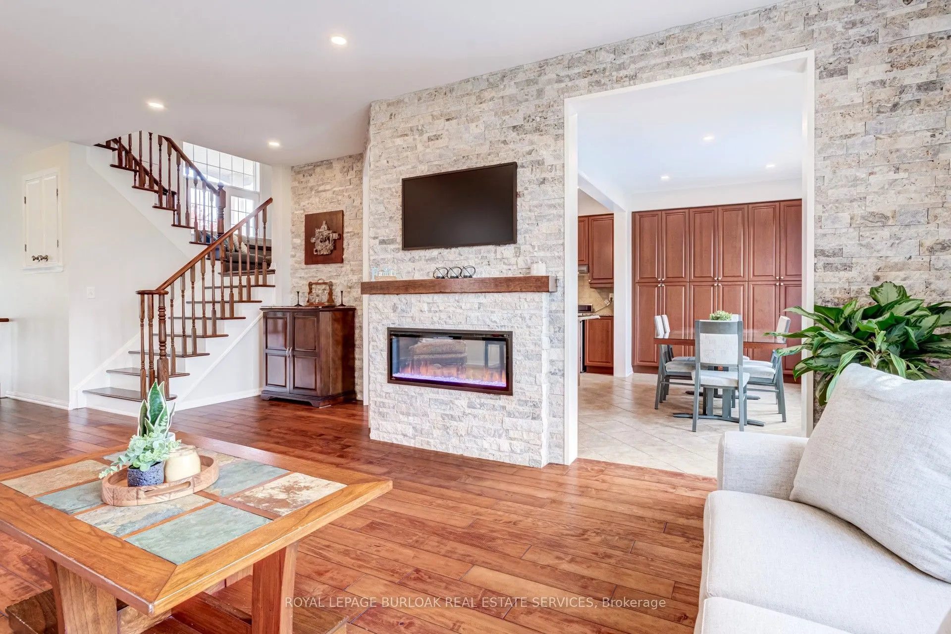 3244 Steeplechase Drive