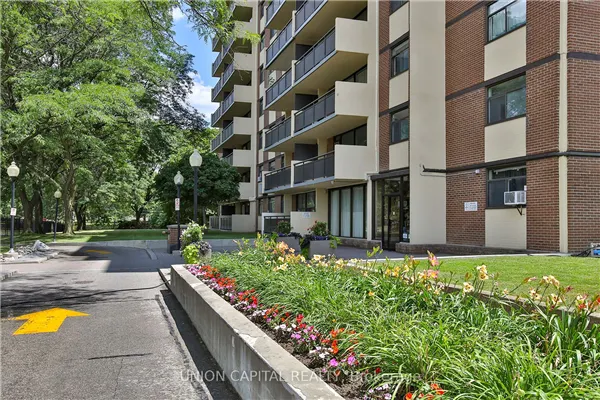 5 Frith Road #711