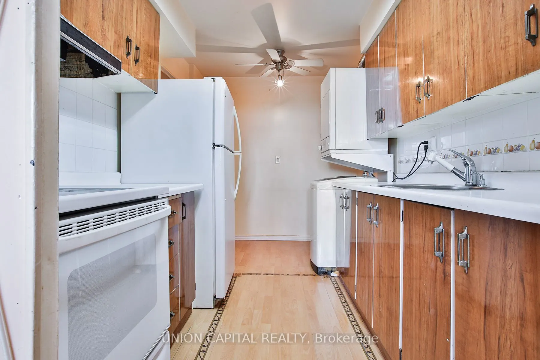 5 Frith Road #711
