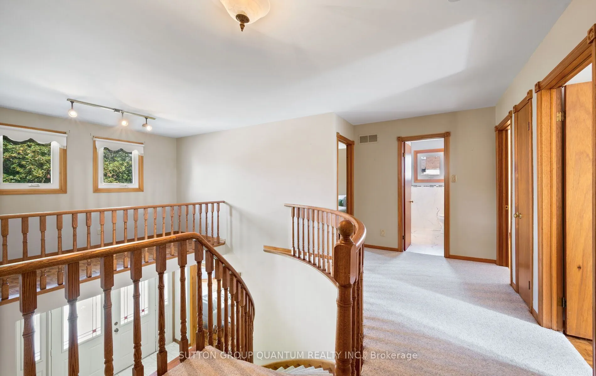 1896 Stoneybrook Court
