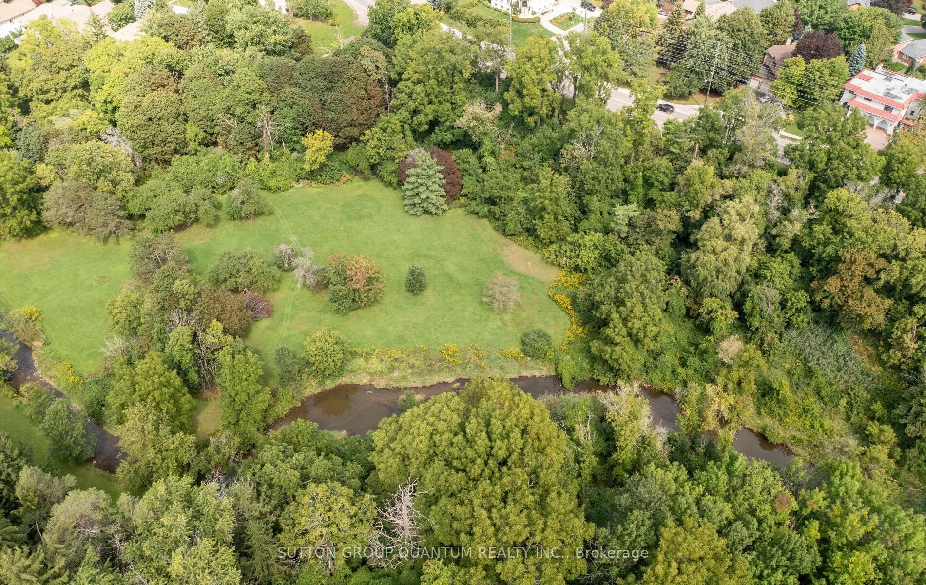 1896 Stoneybrook Court