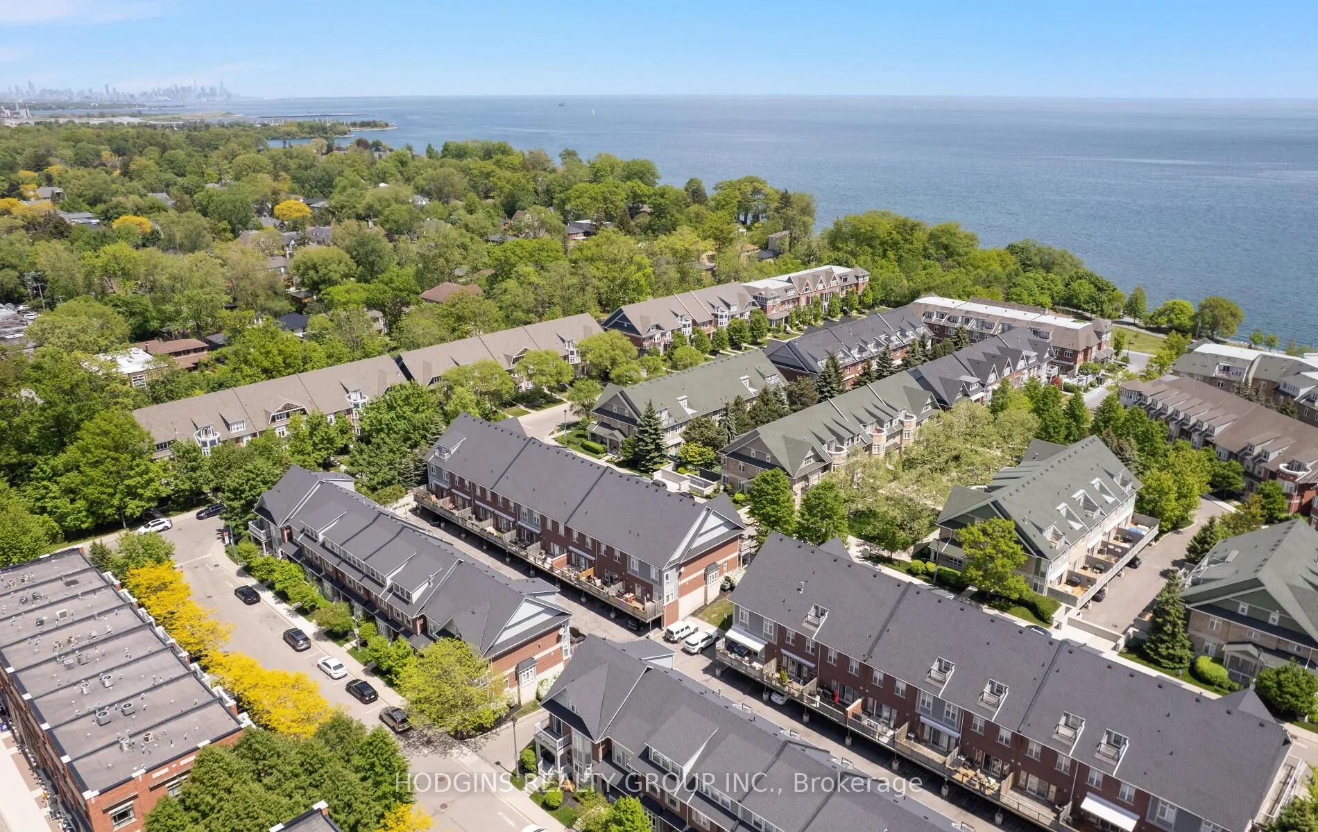 136 St Lawrence Drive #42