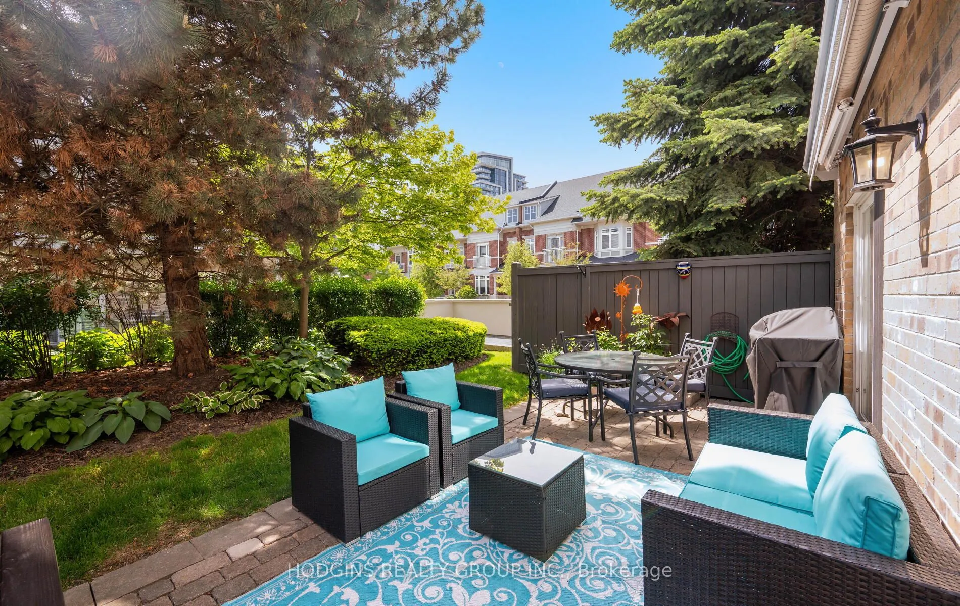 136 St Lawrence Drive #42