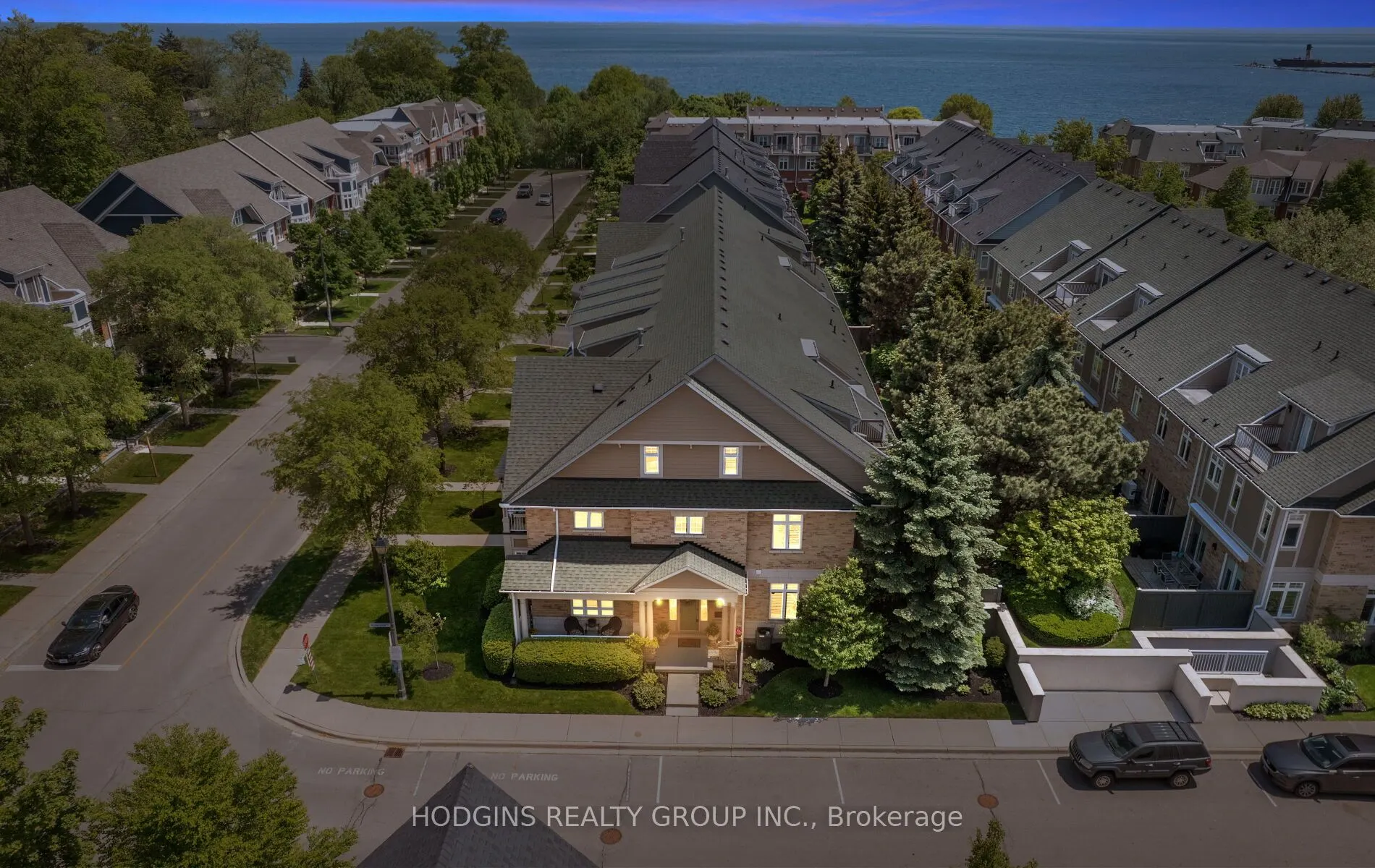 136 St Lawrence Drive #42