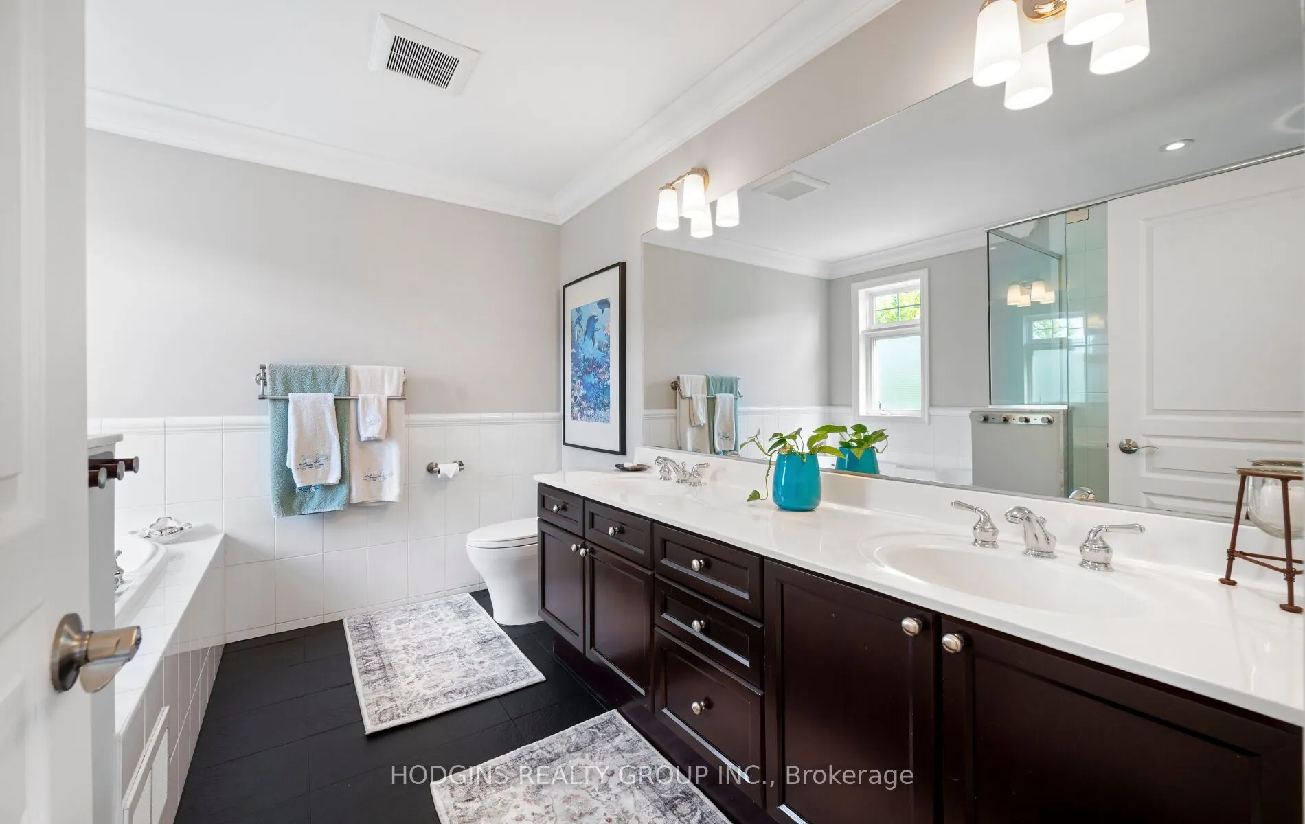 136 St Lawrence Drive #42