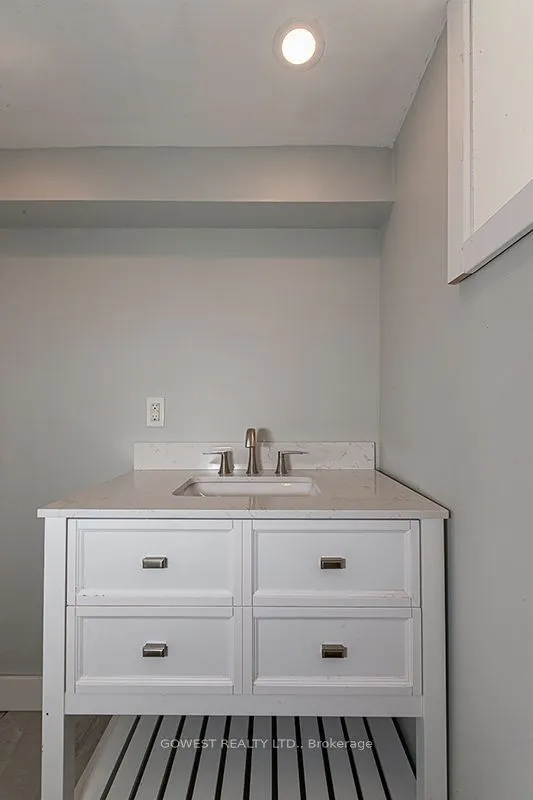 480 Jane Street #2