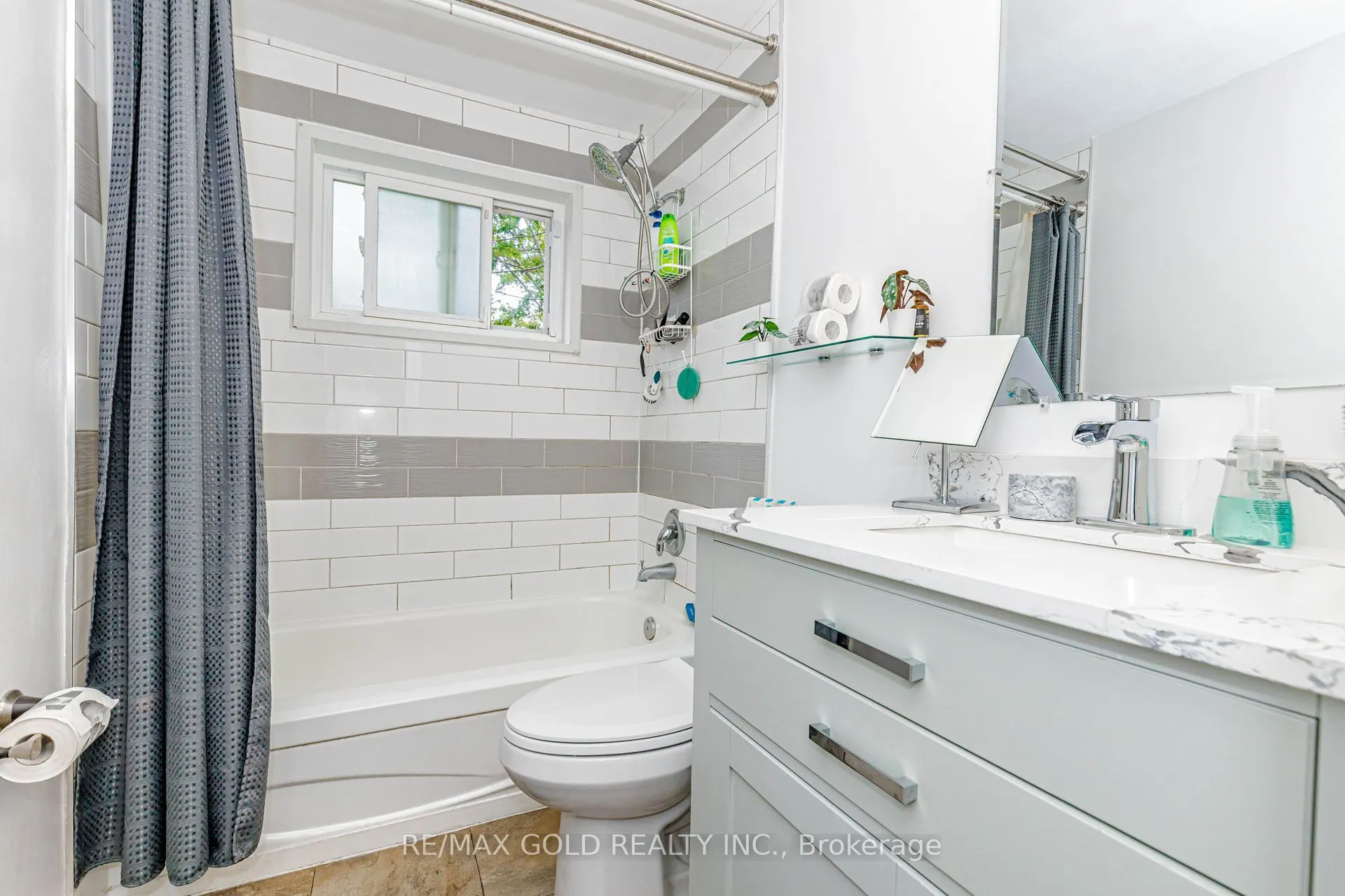 44 Deloraine Drive
