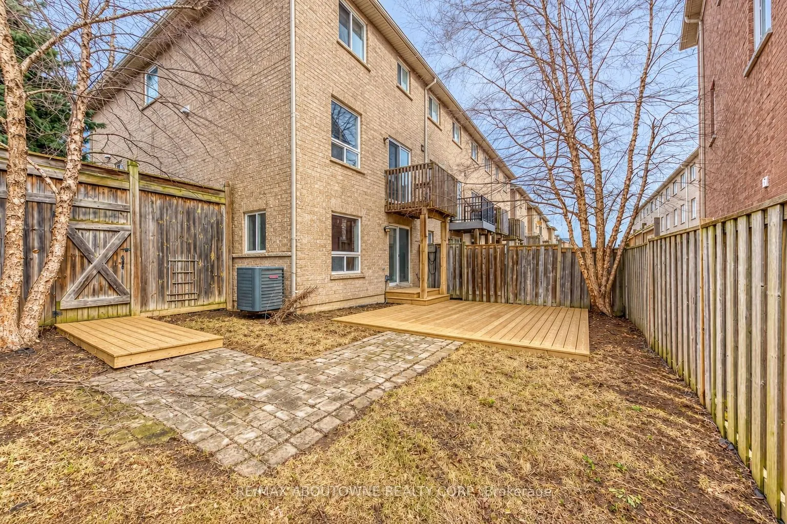 2280 Baronwood Drive #Unit 18