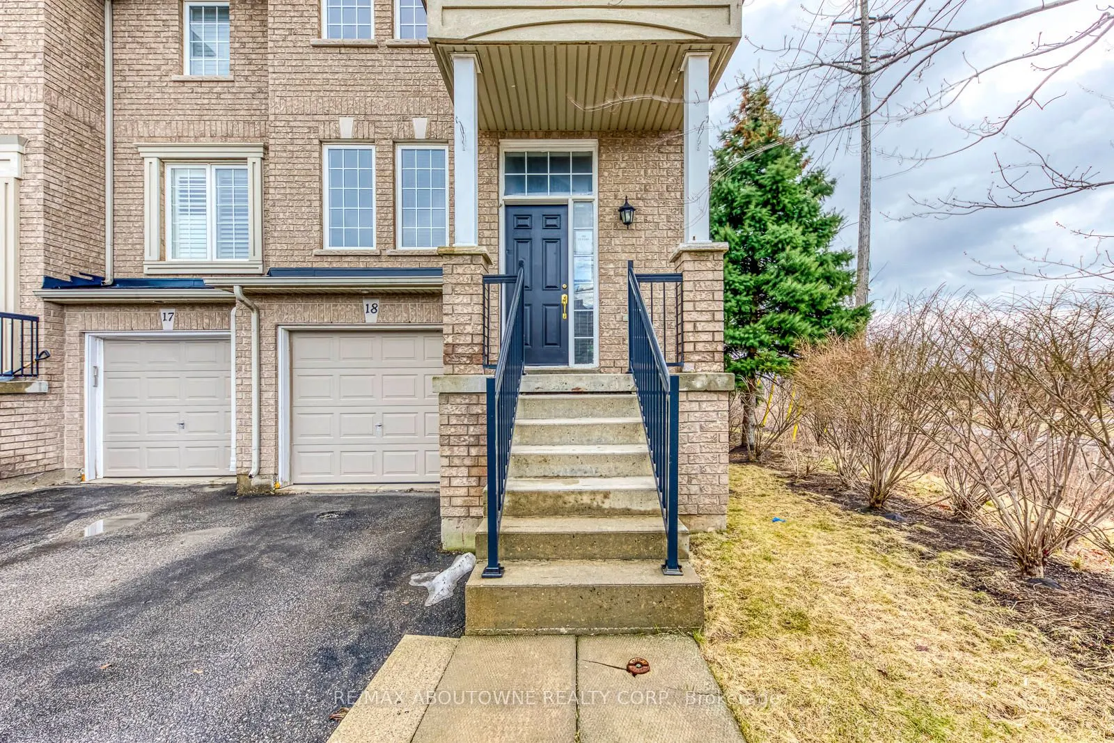 2280 Baronwood Drive #Unit 18
