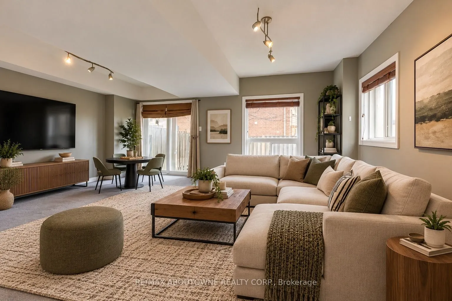 2280 Baronwood Drive #Unit 18