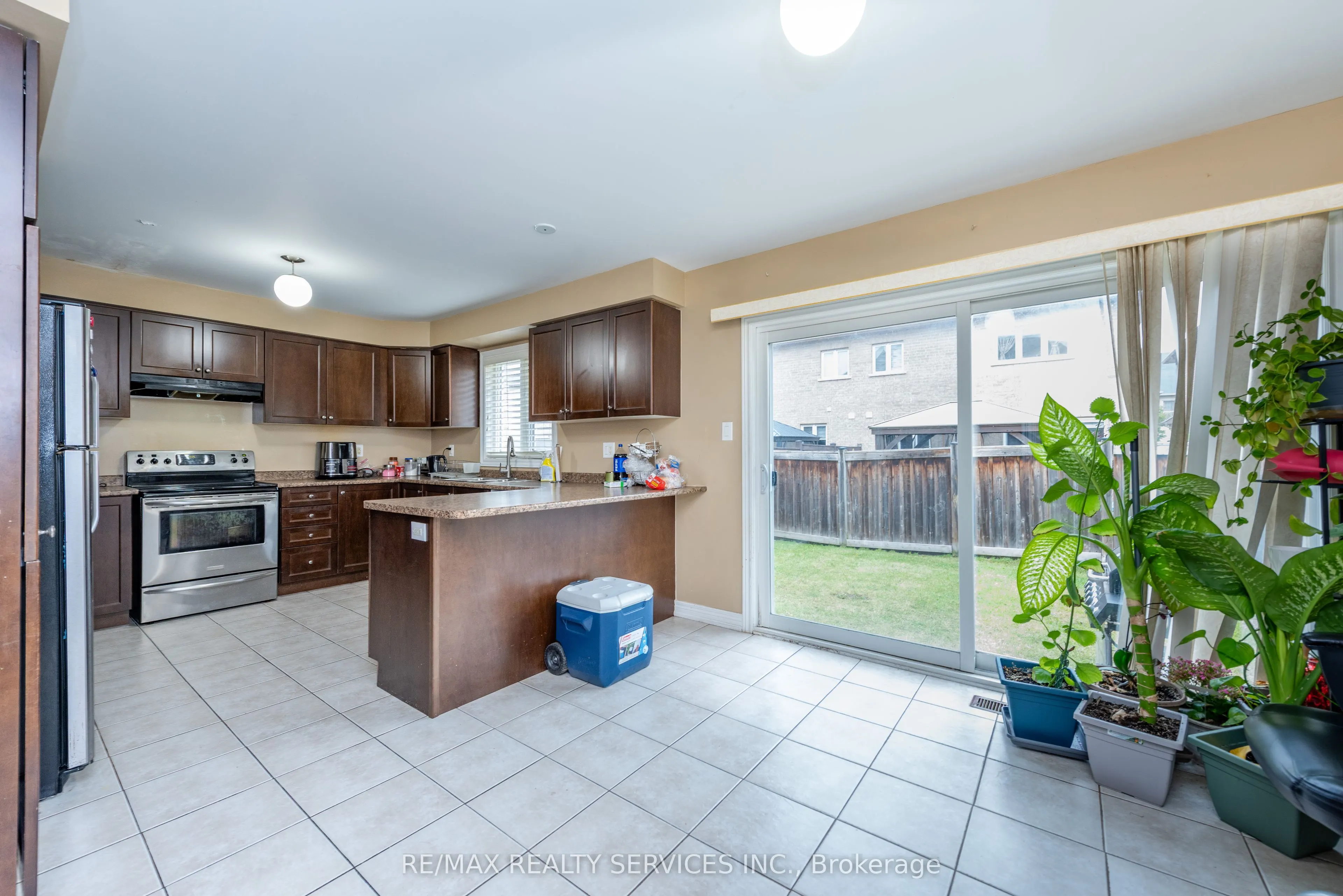 59 Beachville Circle