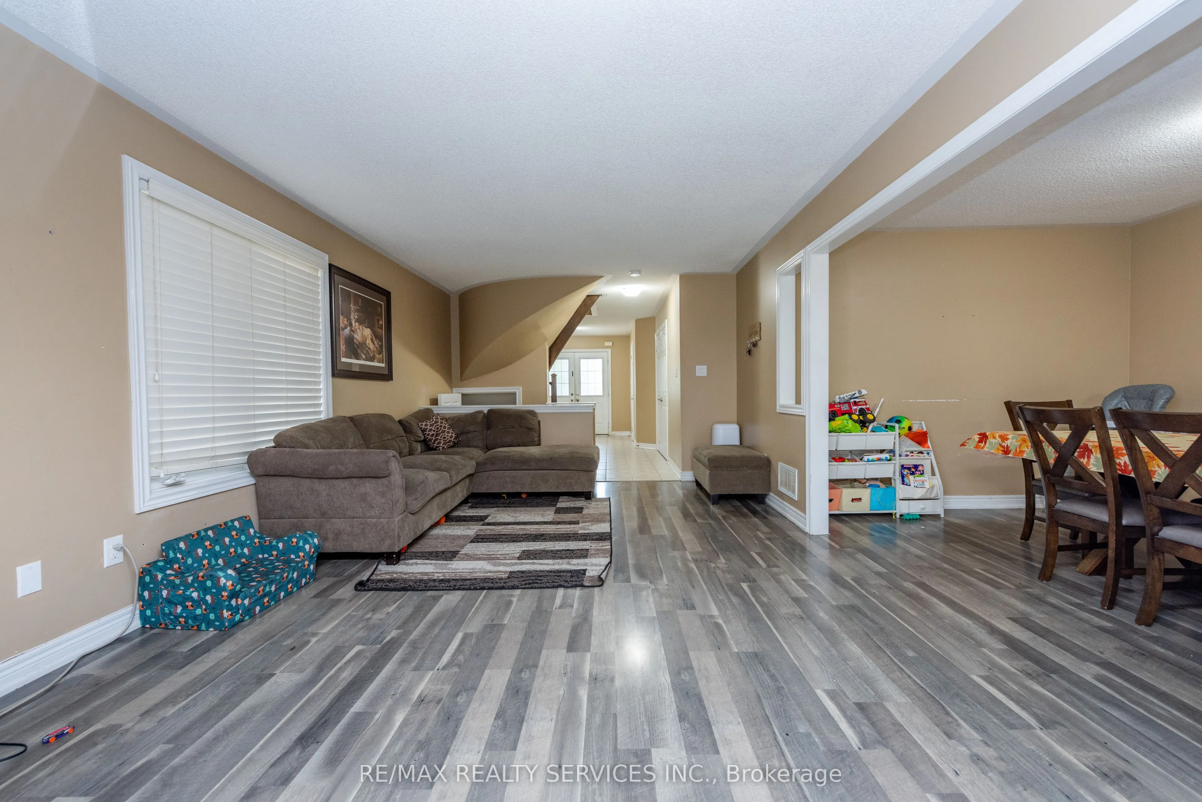 59 Beachville Circle