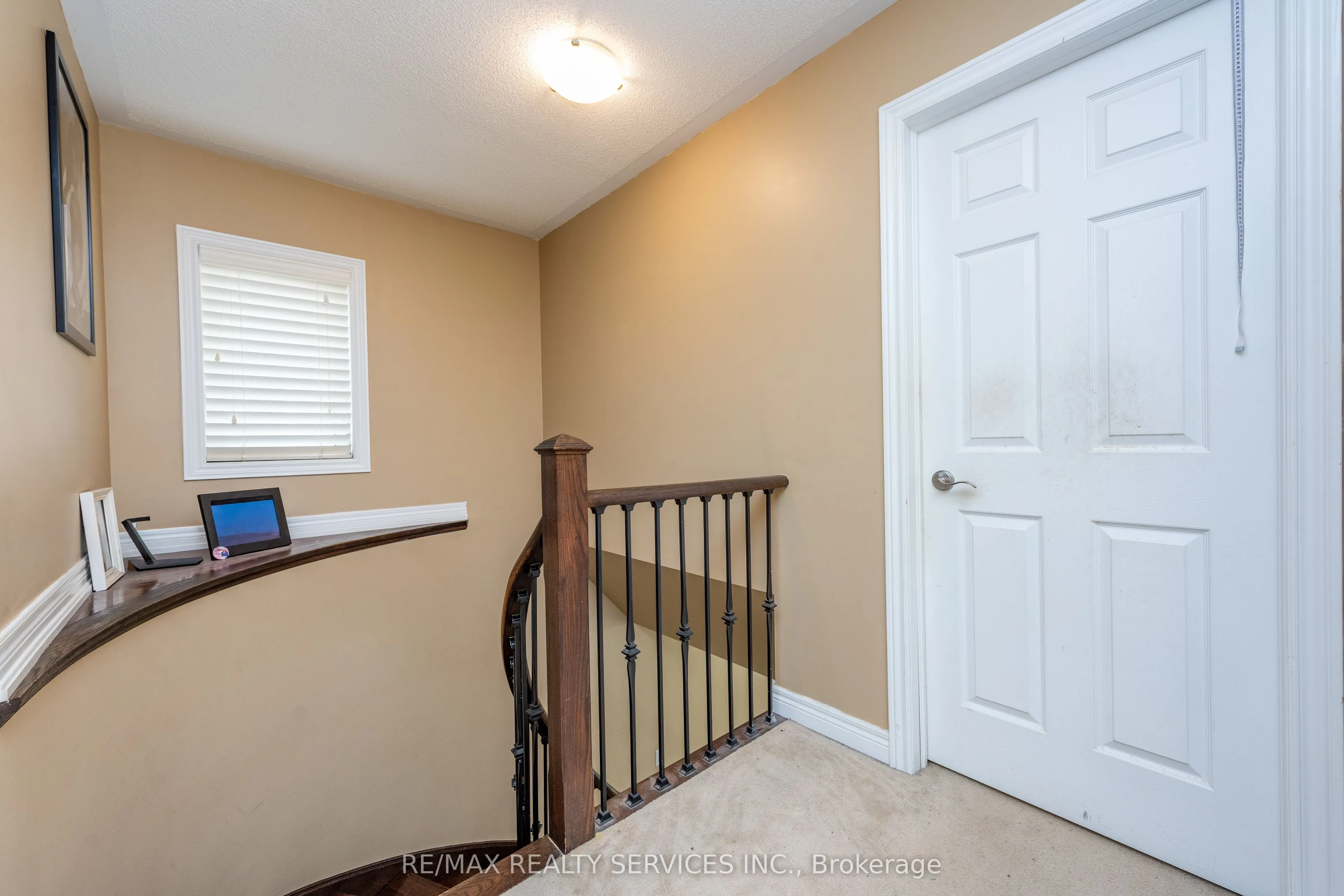 59 Beachville Circle