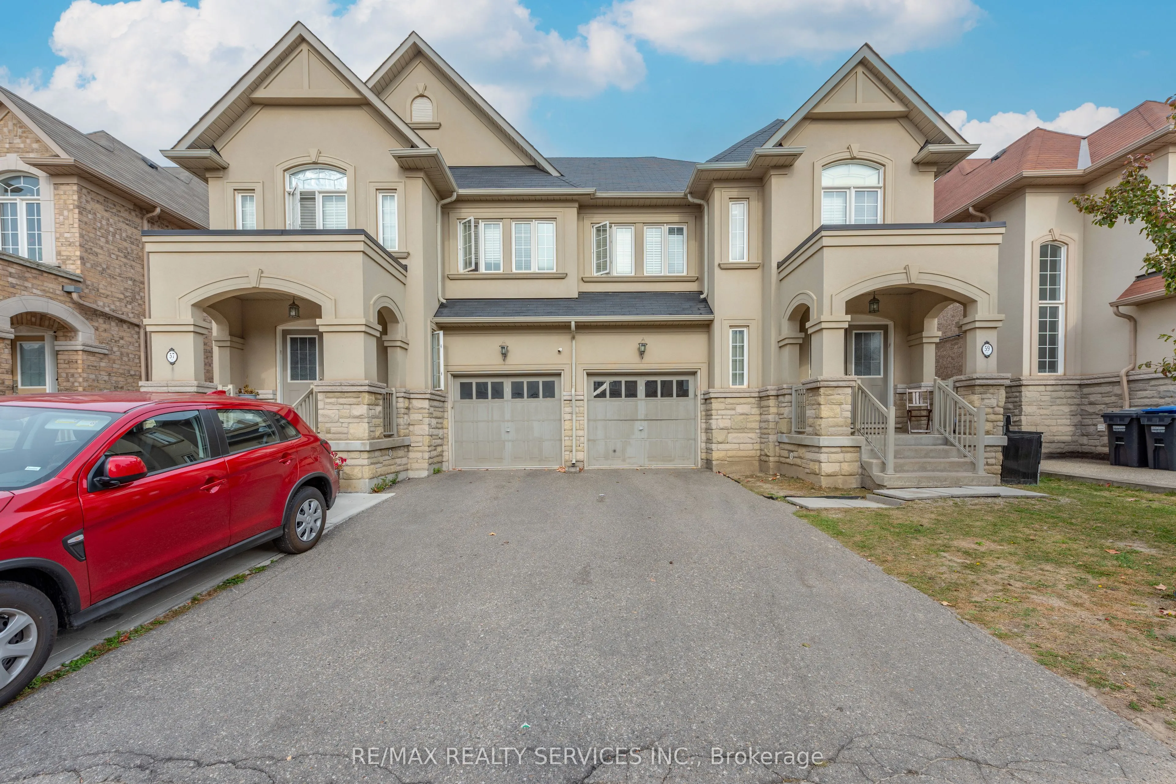 59 Beachville Circle