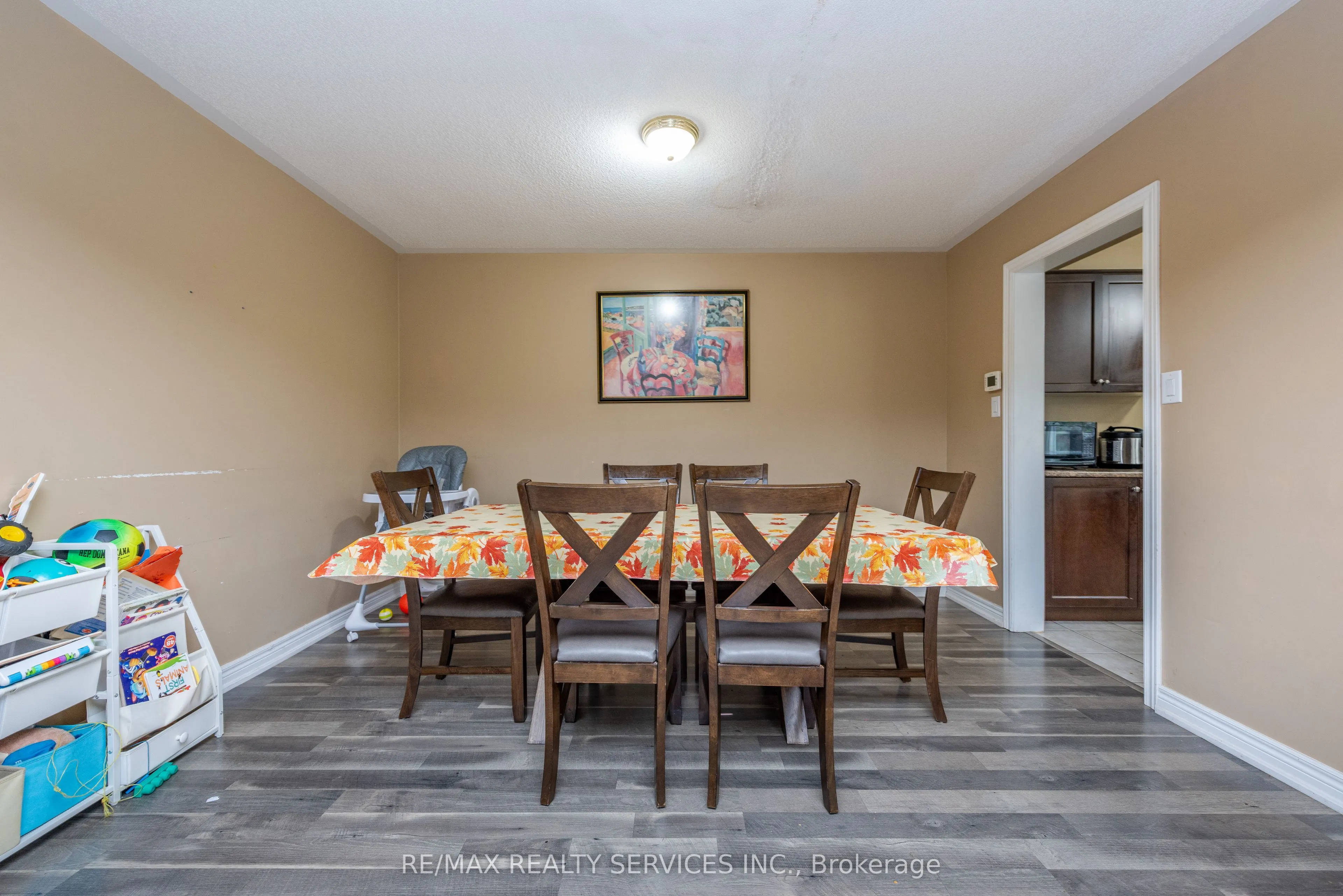 59 Beachville Circle