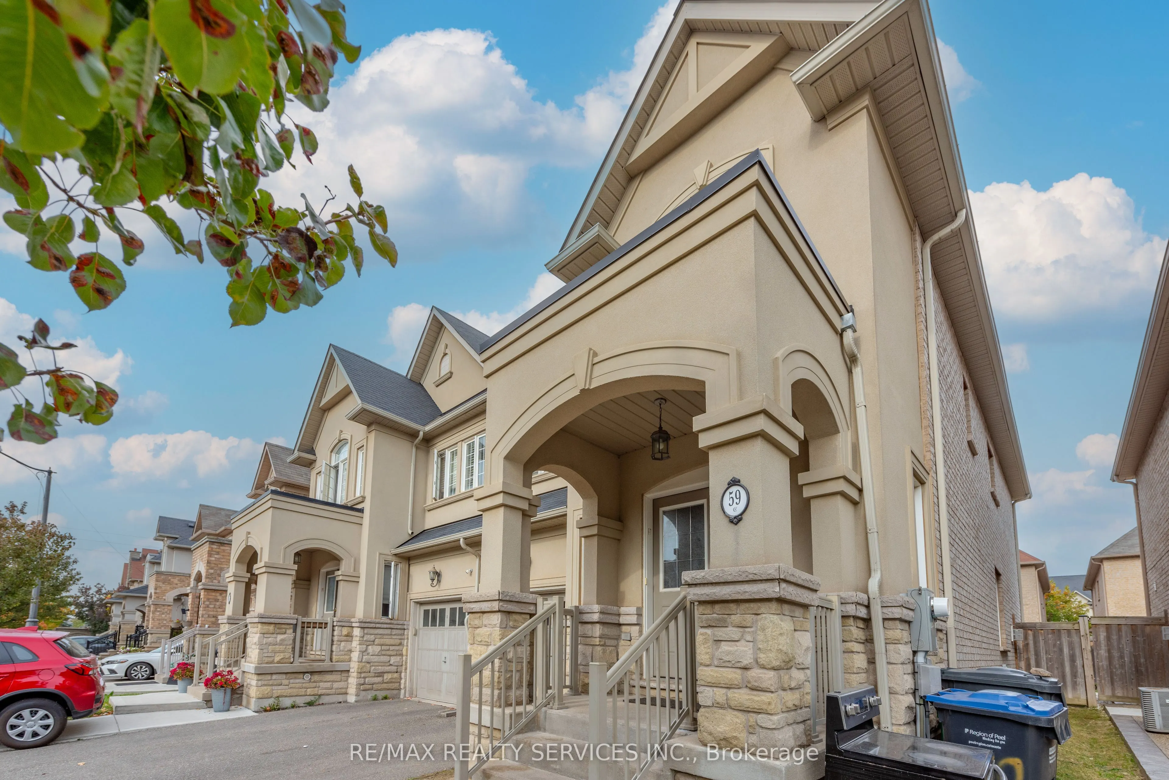 59 Beachville Circle