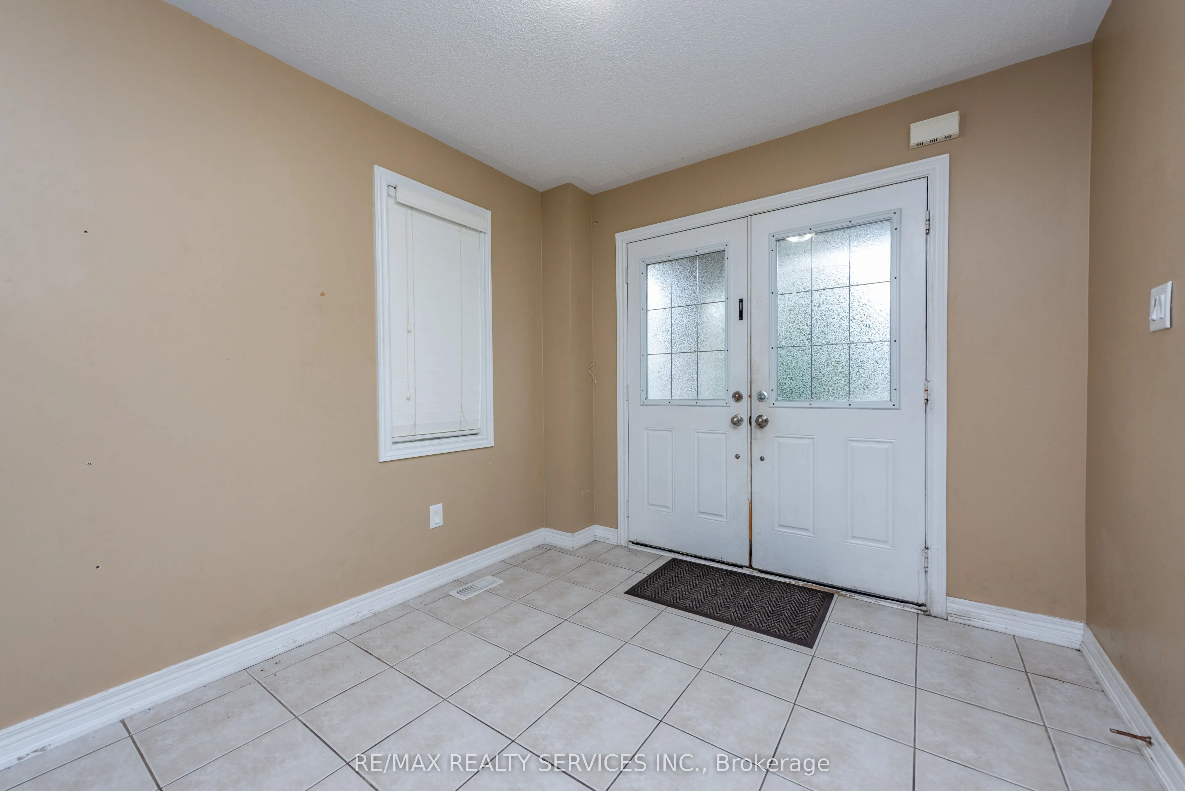 59 Beachville Circle
