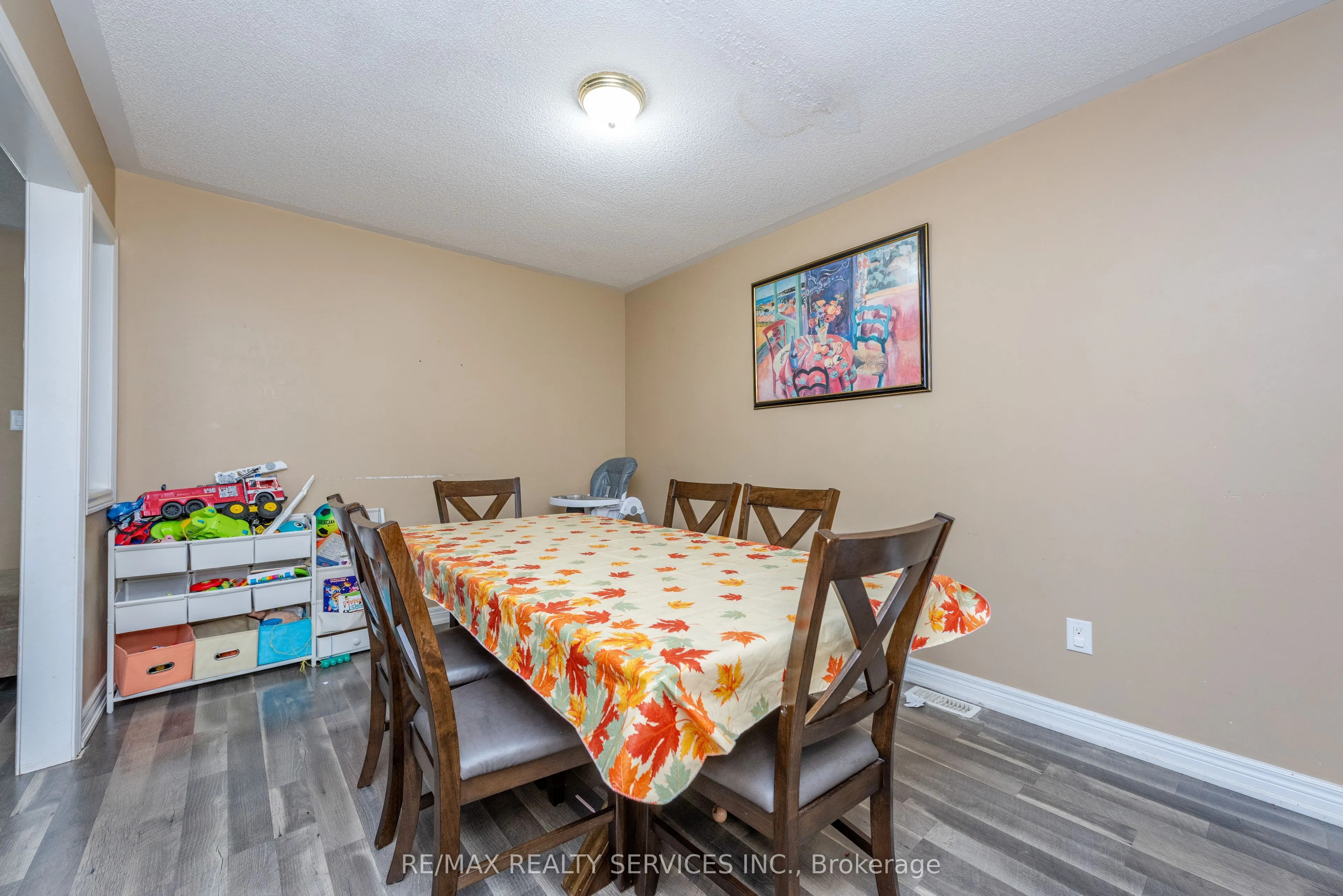 59 Beachville Circle
